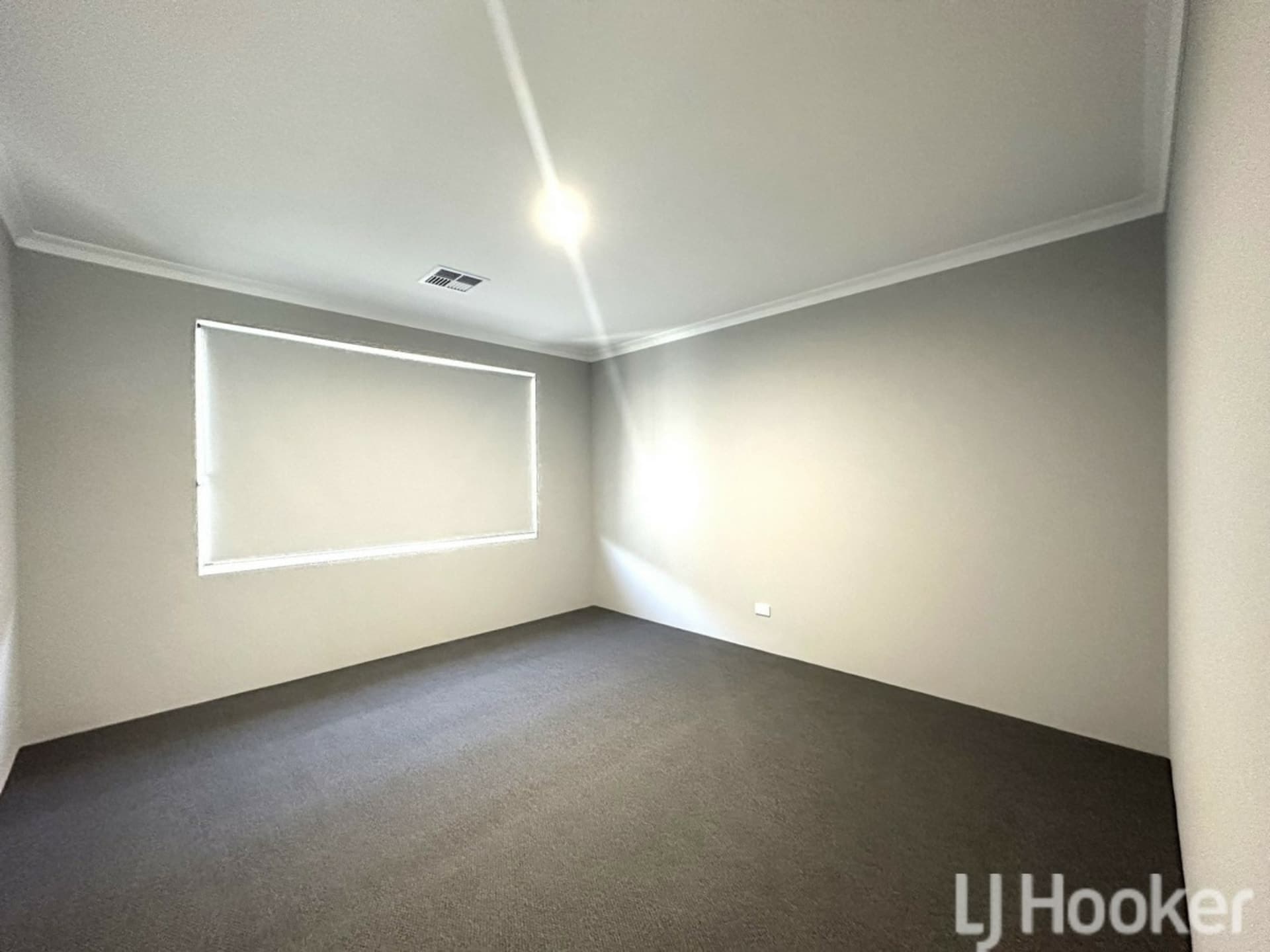 30 Yamarna Road Golden Bay WA, Golden Bay - Thumbnail 5