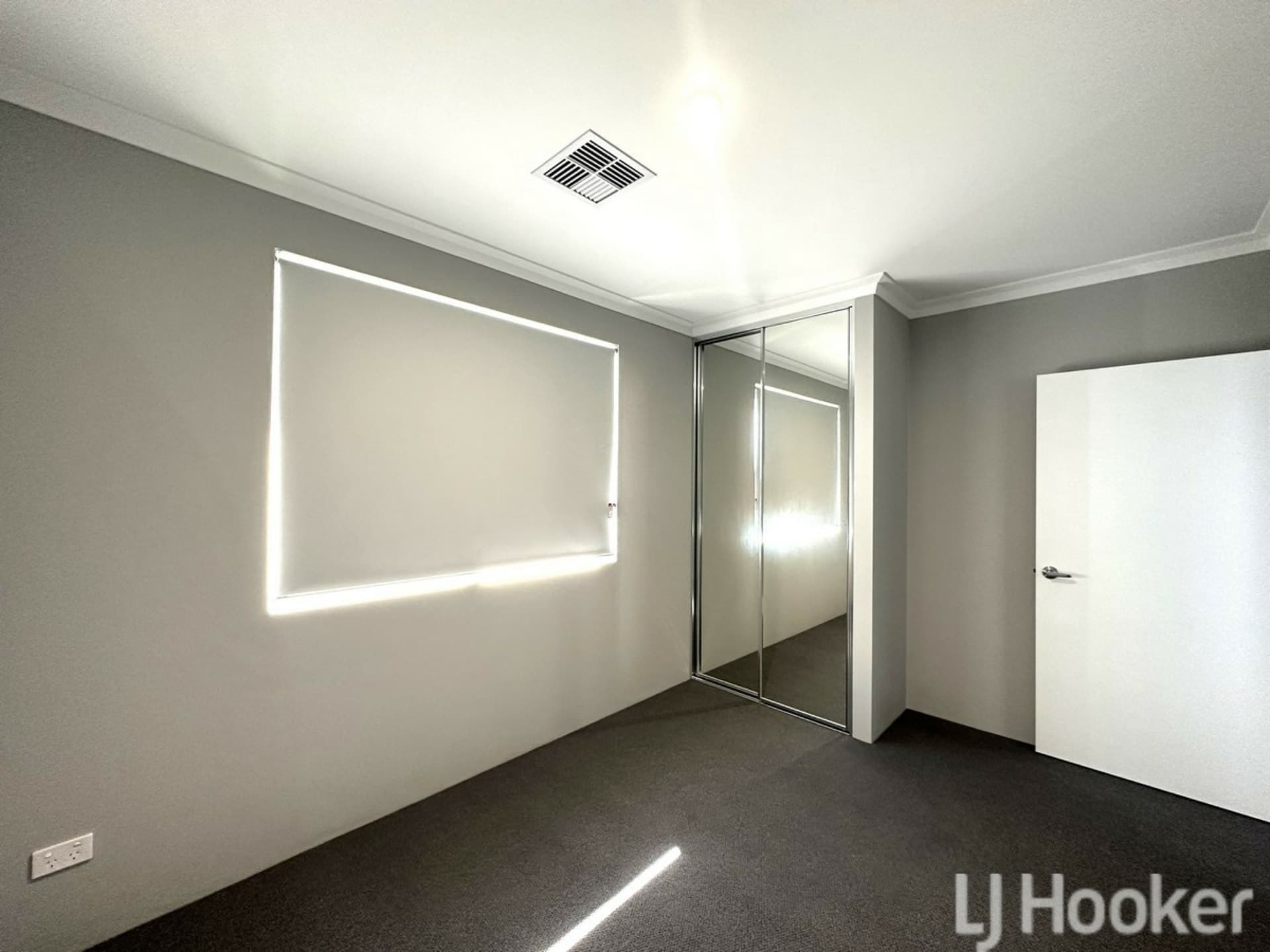 30 Yamarna Road Golden Bay WA, Golden Bay - Thumbnail 8