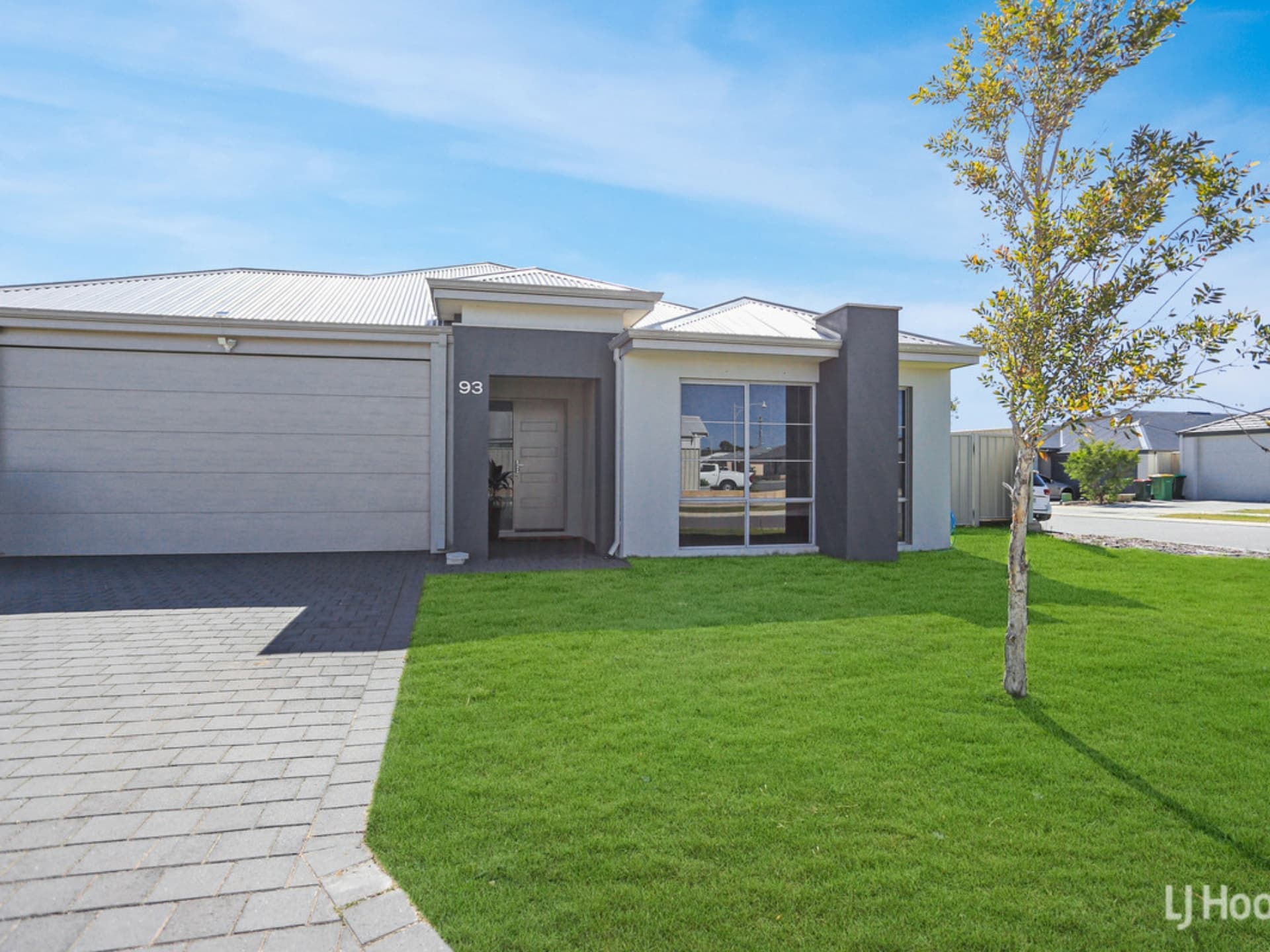 93 Noreena Avenue Golden Bay WA, Golden Bay - Thumbnail 2