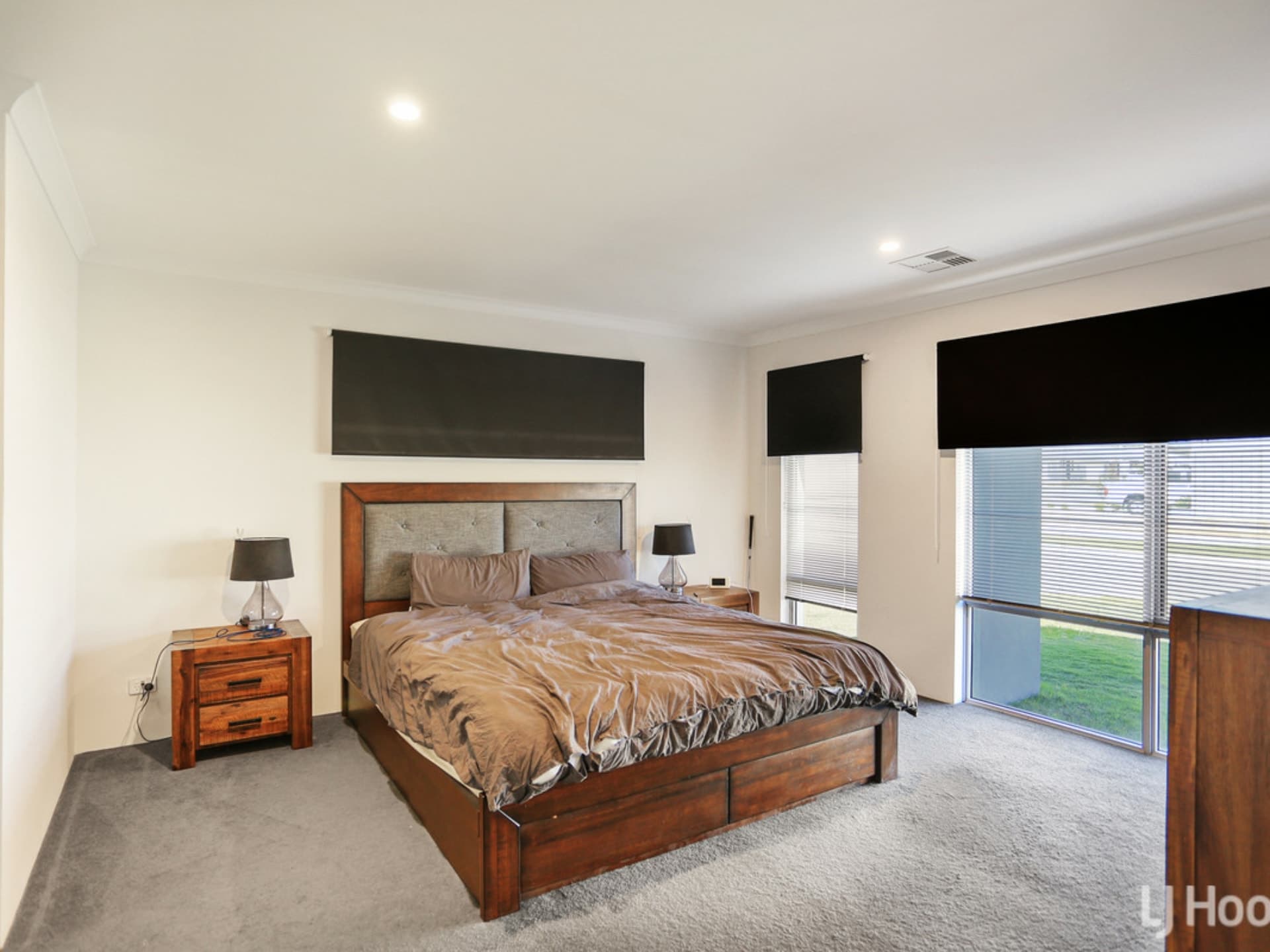 93 Noreena Avenue Golden Bay WA, Golden Bay - Thumbnail 3