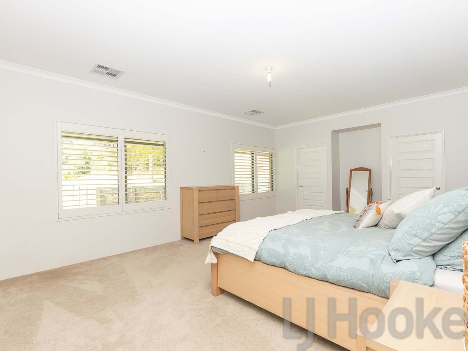 14 Figtree Lane Golden Bay WA, Golden Bay - Thumbnail 3