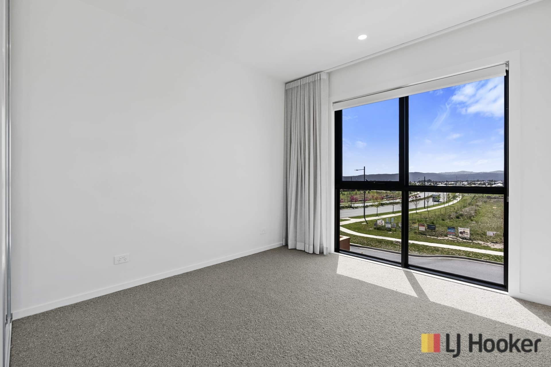 6 Edward Drive Googong NSW, Googong - Thumbnail 8