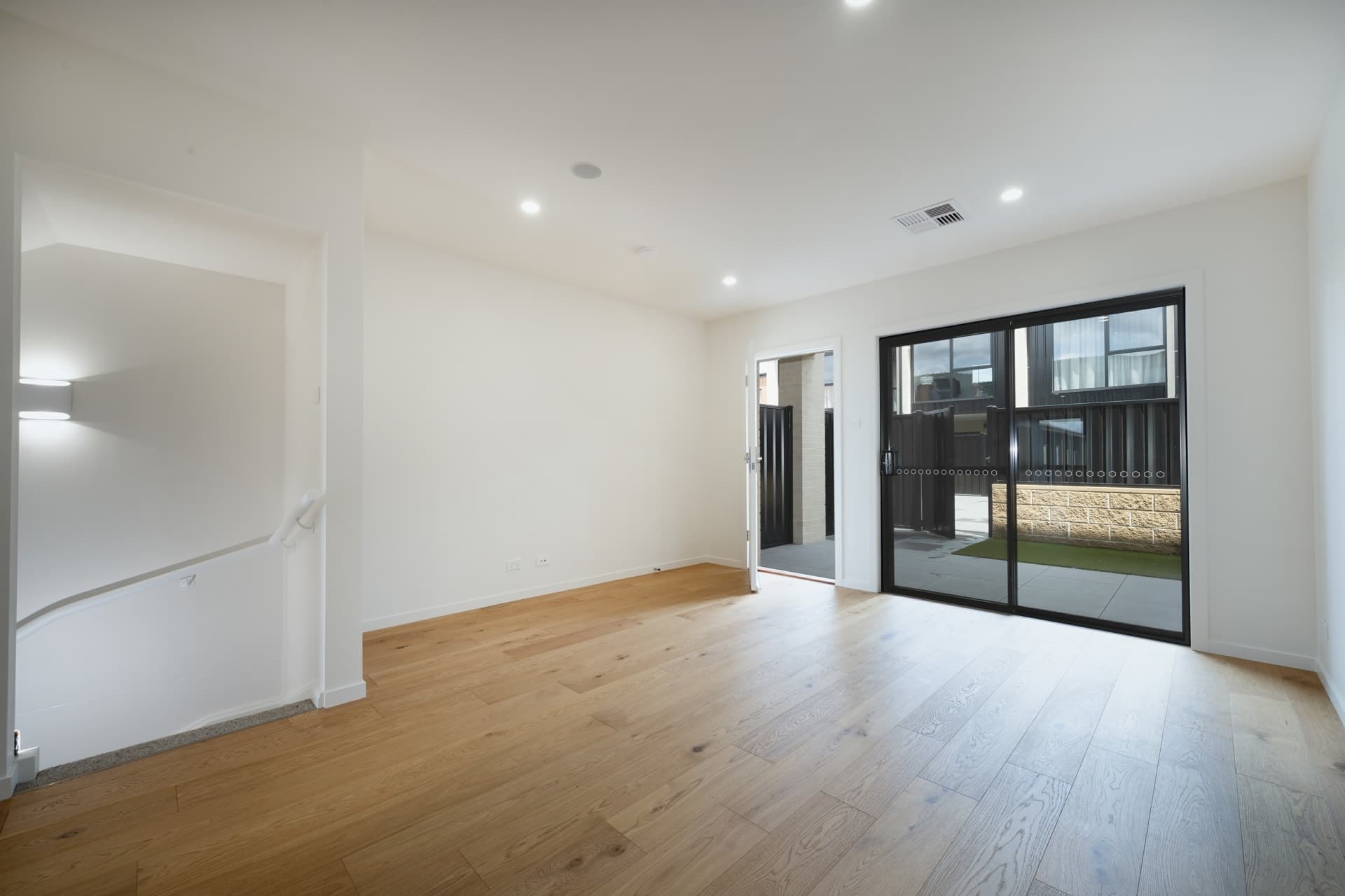 51/25 Trenerry Crescent Googong NSW, Googong - Thumbnail 4