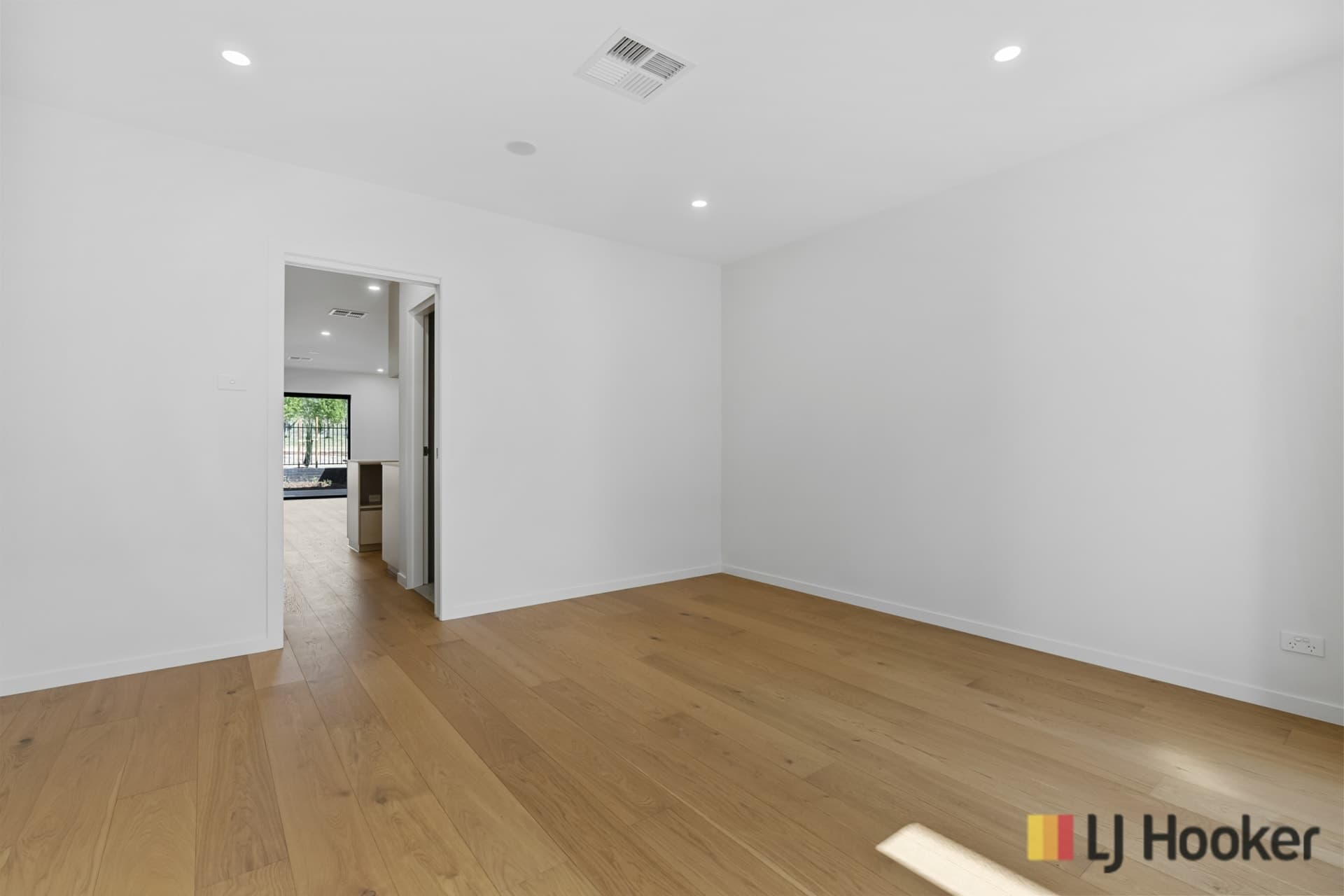25/25 Trenerry Crescent Googong NSW, Googong - Thumbnail 4
