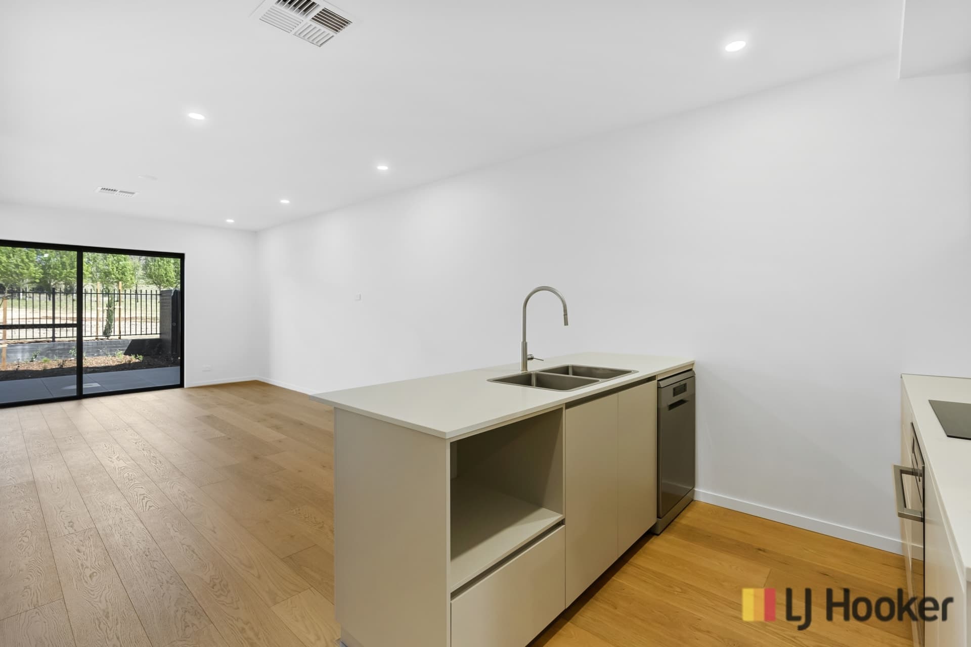 25/25 Trenerry Crescent Googong NSW, Googong - Thumbnail 7