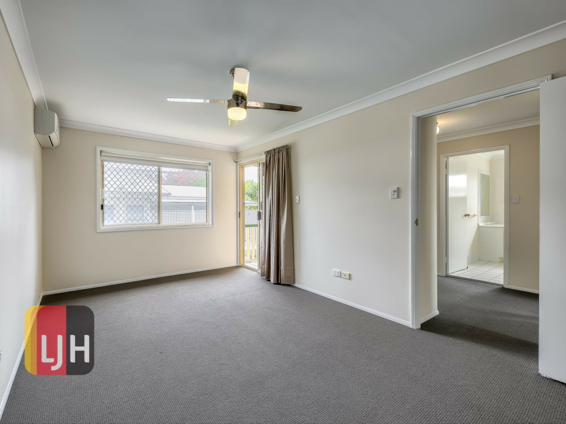 Townhouse 2/11 Groom Street, Gordon Park, Gordon Park - Thumbnail 6