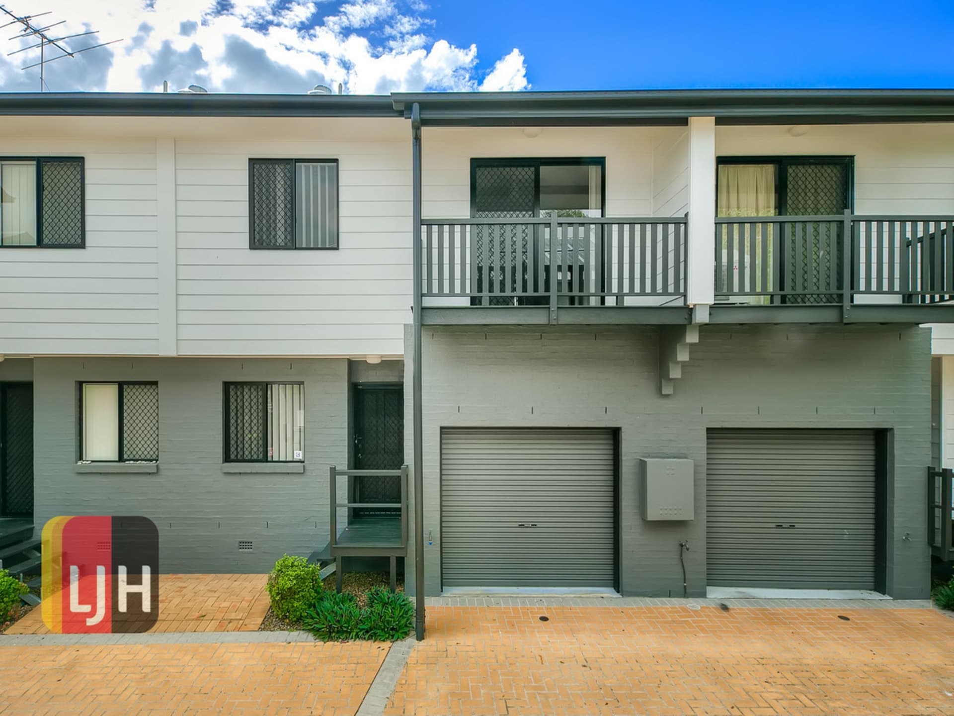 Townhouse 6/63 Barron Street, Gordon Park, Gordon Park - Thumbnail 2