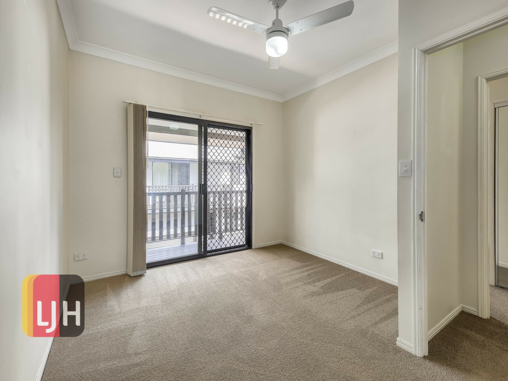 Townhouse 6/63 Barron Street, Gordon Park, Gordon Park - Thumbnail 8