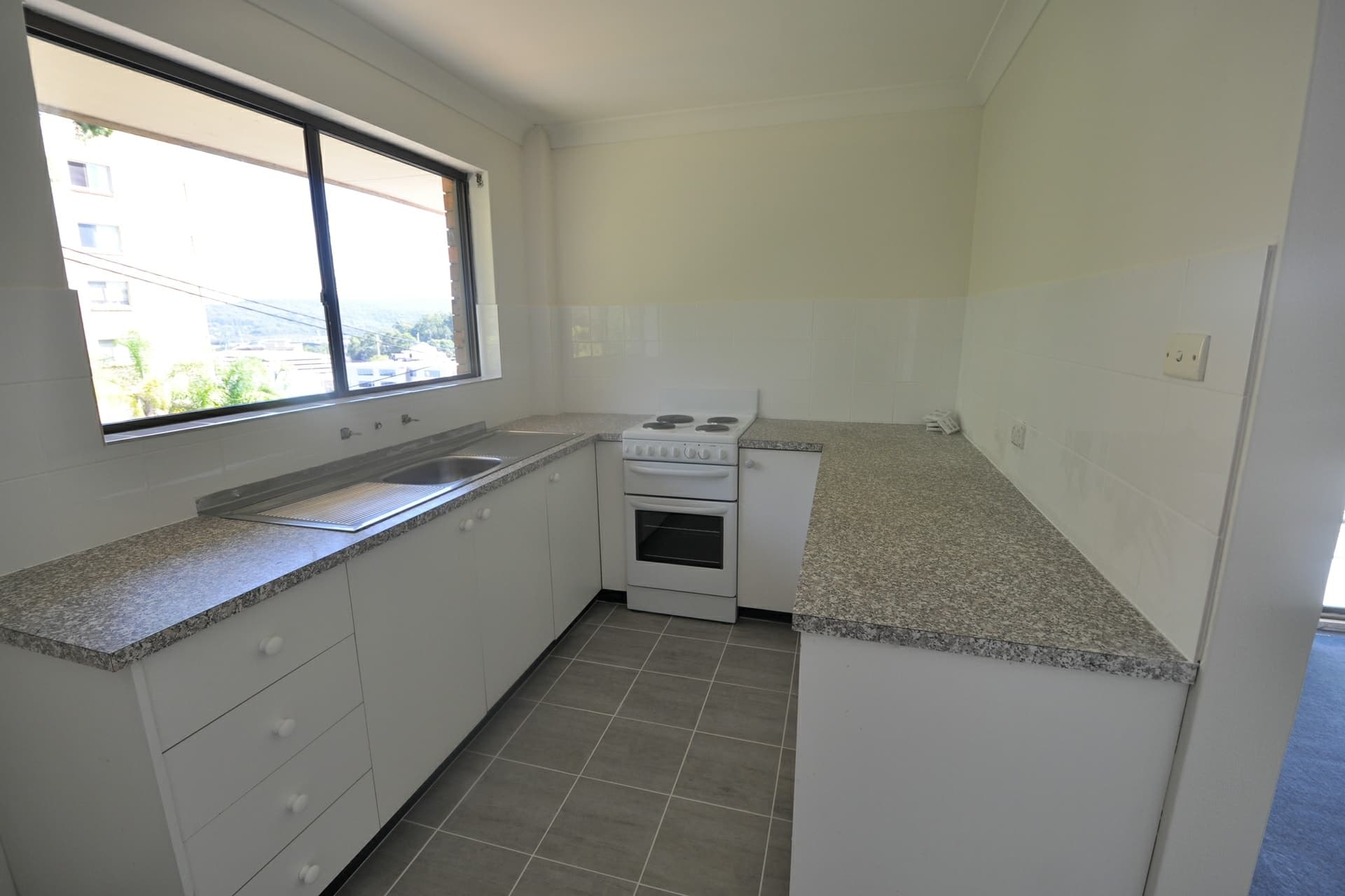 3/144 Faunce Street Gosford NSW, Gosford - Thumbnail 2