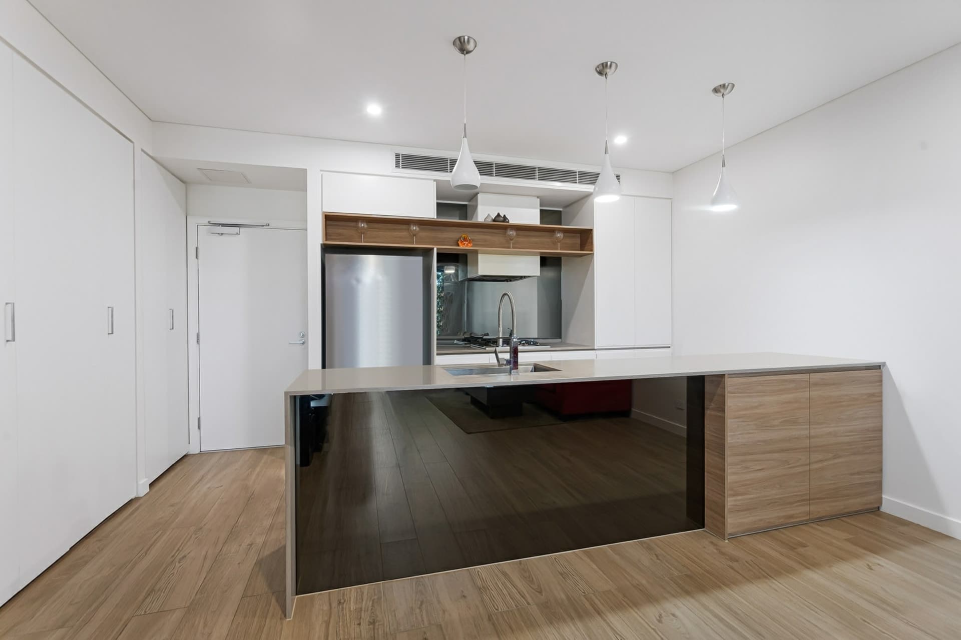 102/8 Kendall Street Gosford NSW, Gosford - Thumbnail 3