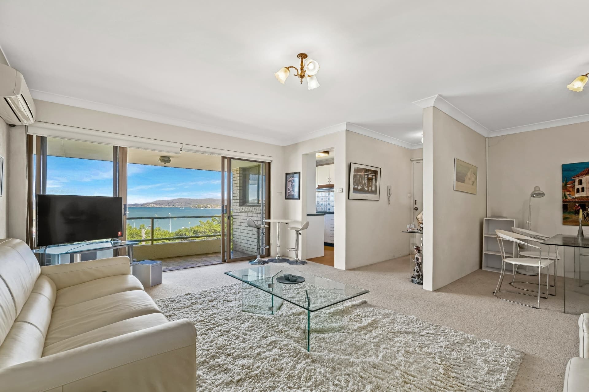 6/2 Broadview Avenue Gosford NSW, Gosford - Image 1