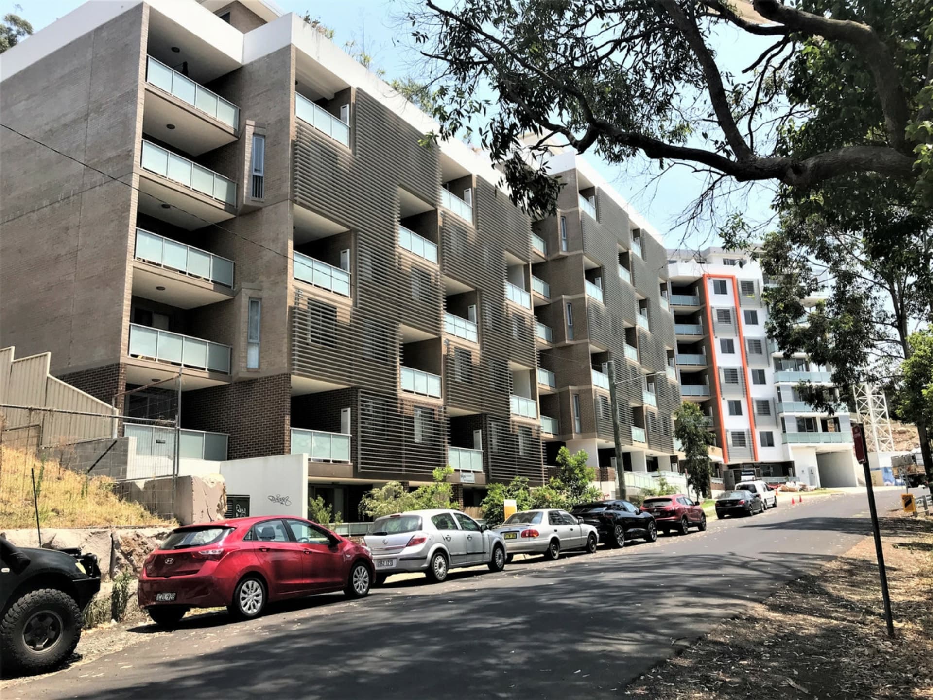 55/6, Gosford - Image 1