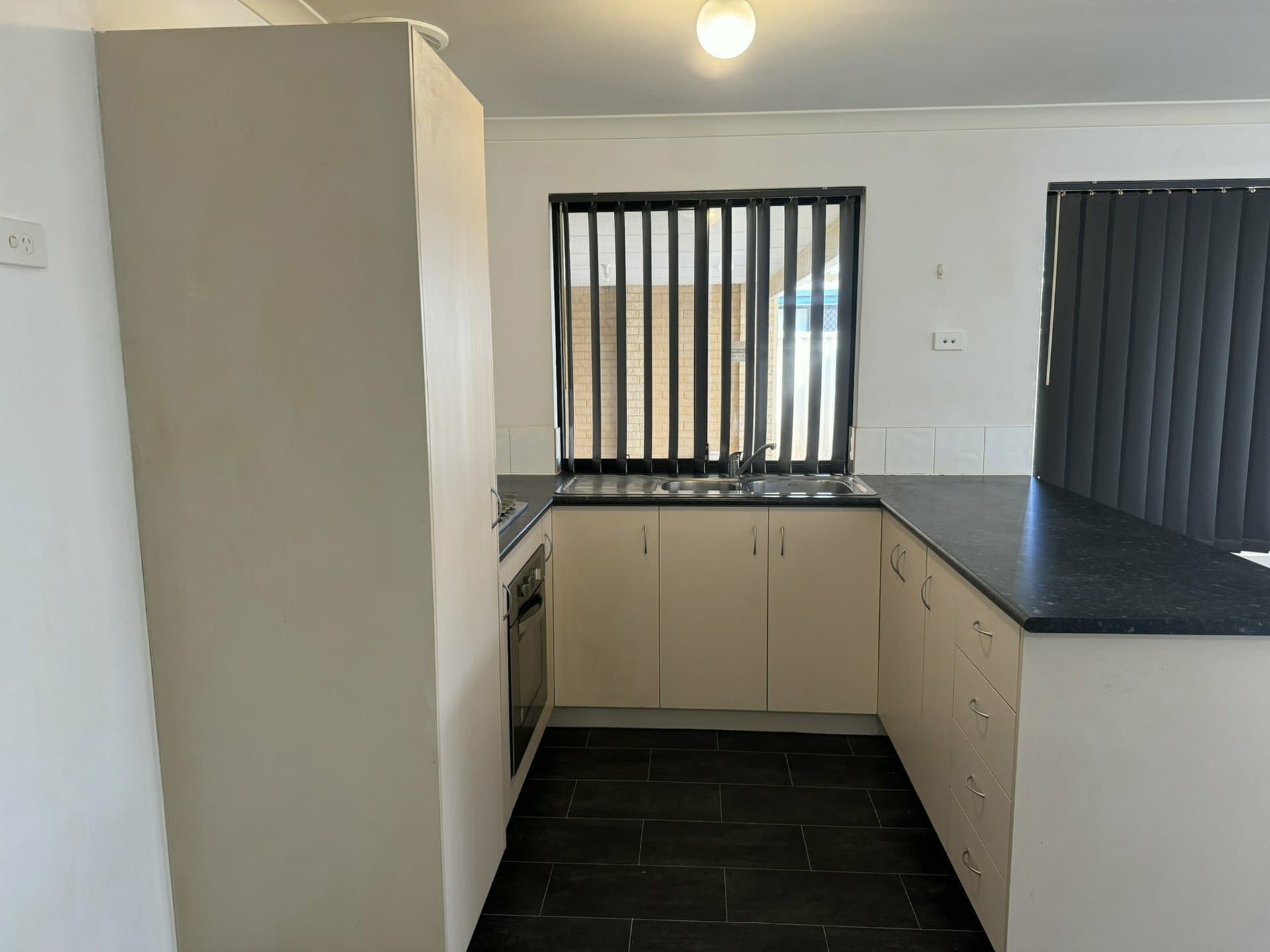 19 Balgarup Drive Gosnells WA, Gosnells - Thumbnail 3