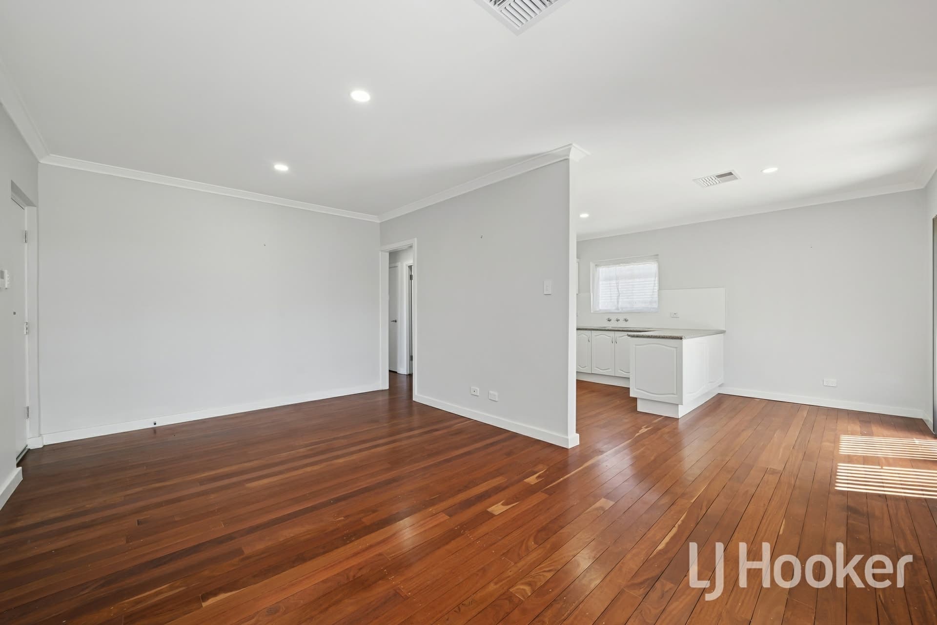 60 Harry Street Gosnells WA, Gosnells - Thumbnail 6