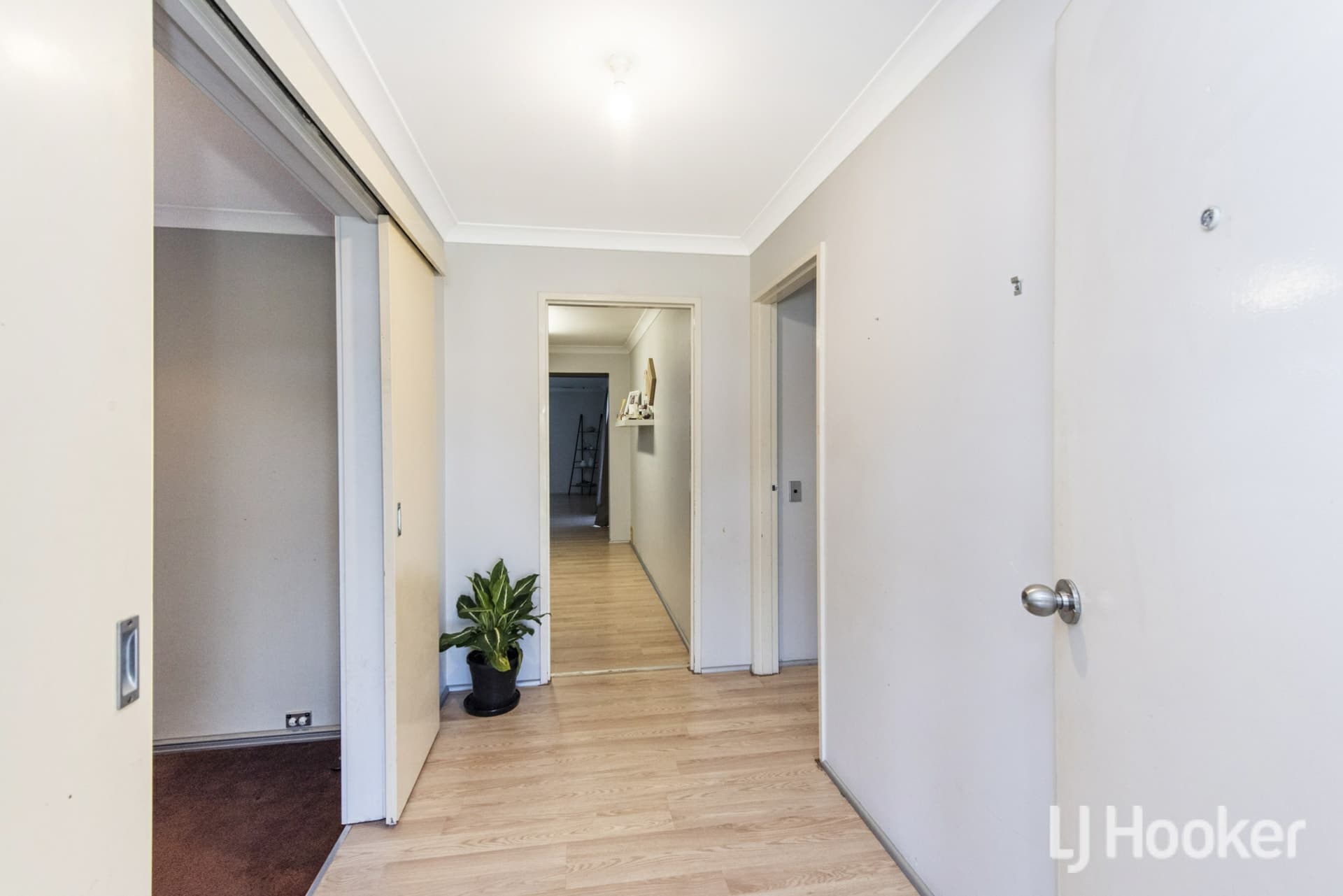 120 Chamberlain Street Gosnells WA, Gosnells - Thumbnail 3
