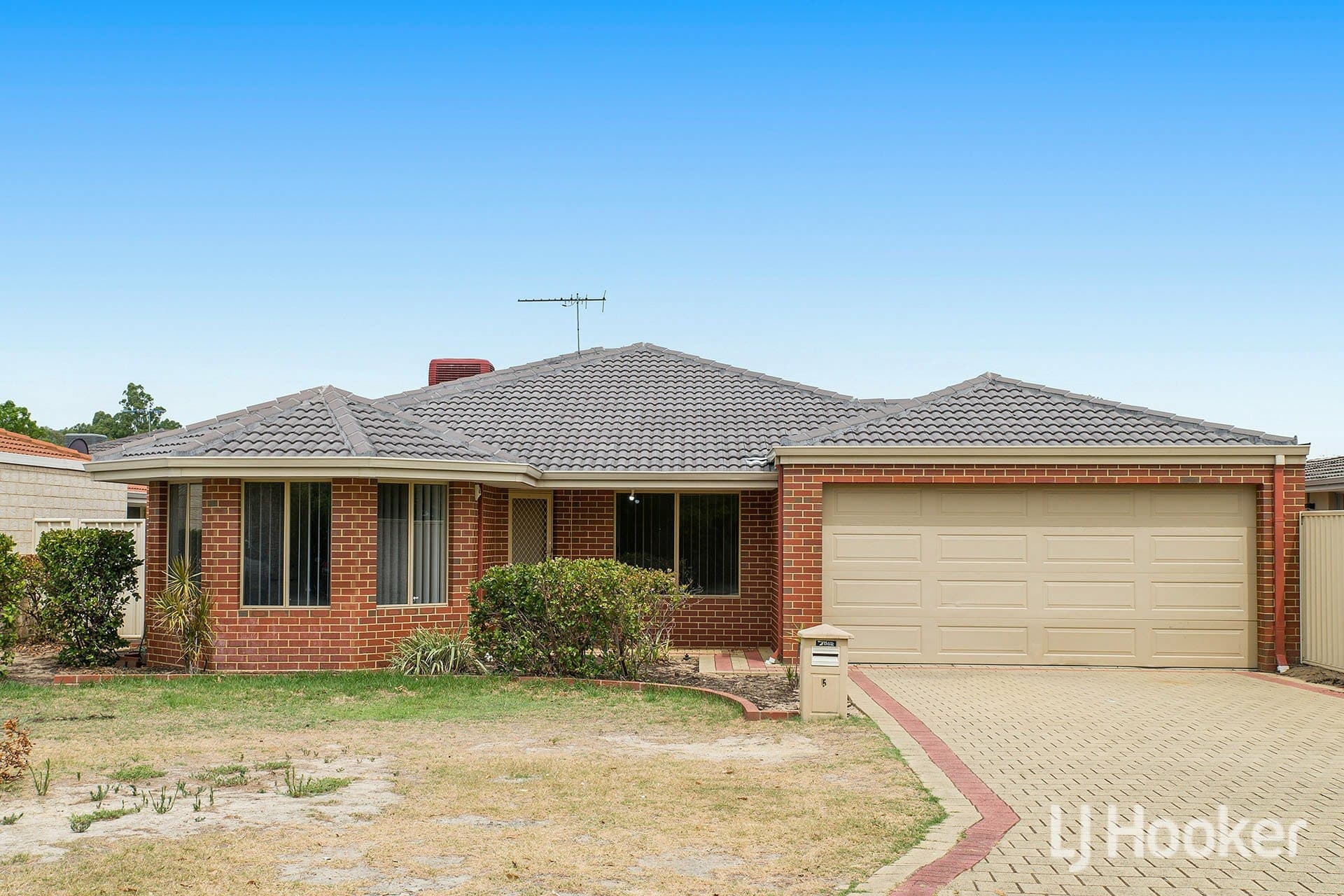 5 Chenies Rest Gosnells WA, Gosnells - Thumbnail 2