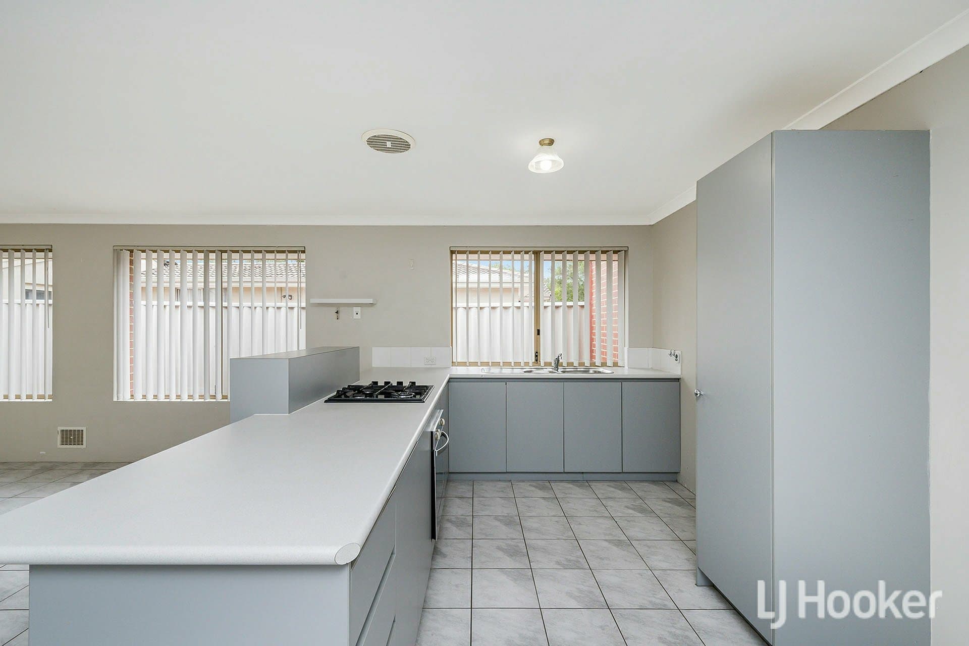 5 Chenies Rest Gosnells WA, Gosnells - Thumbnail 3