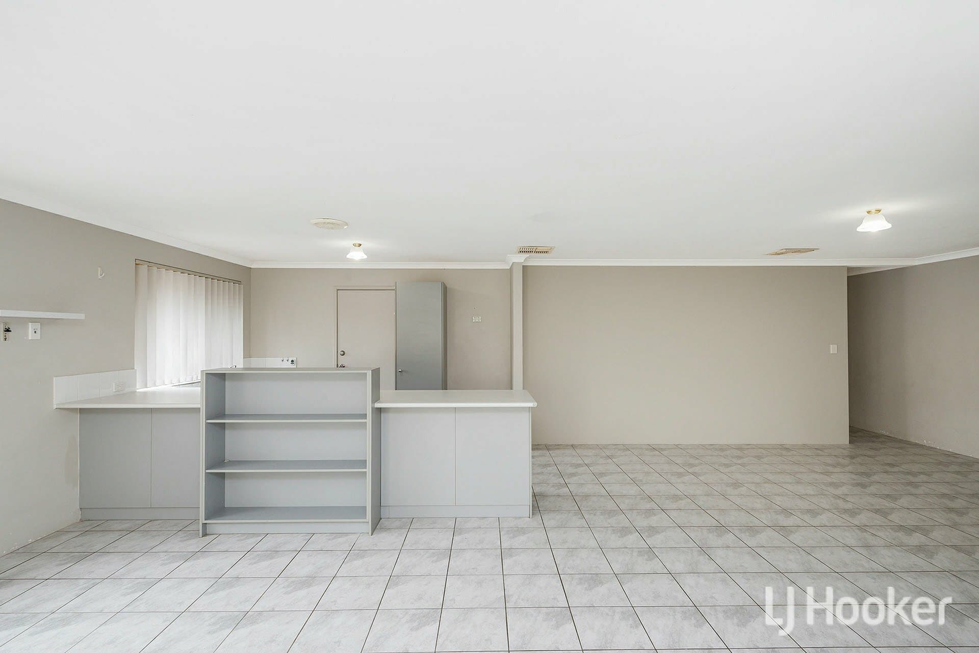 5 Chenies Rest Gosnells WA, Gosnells - Thumbnail 4