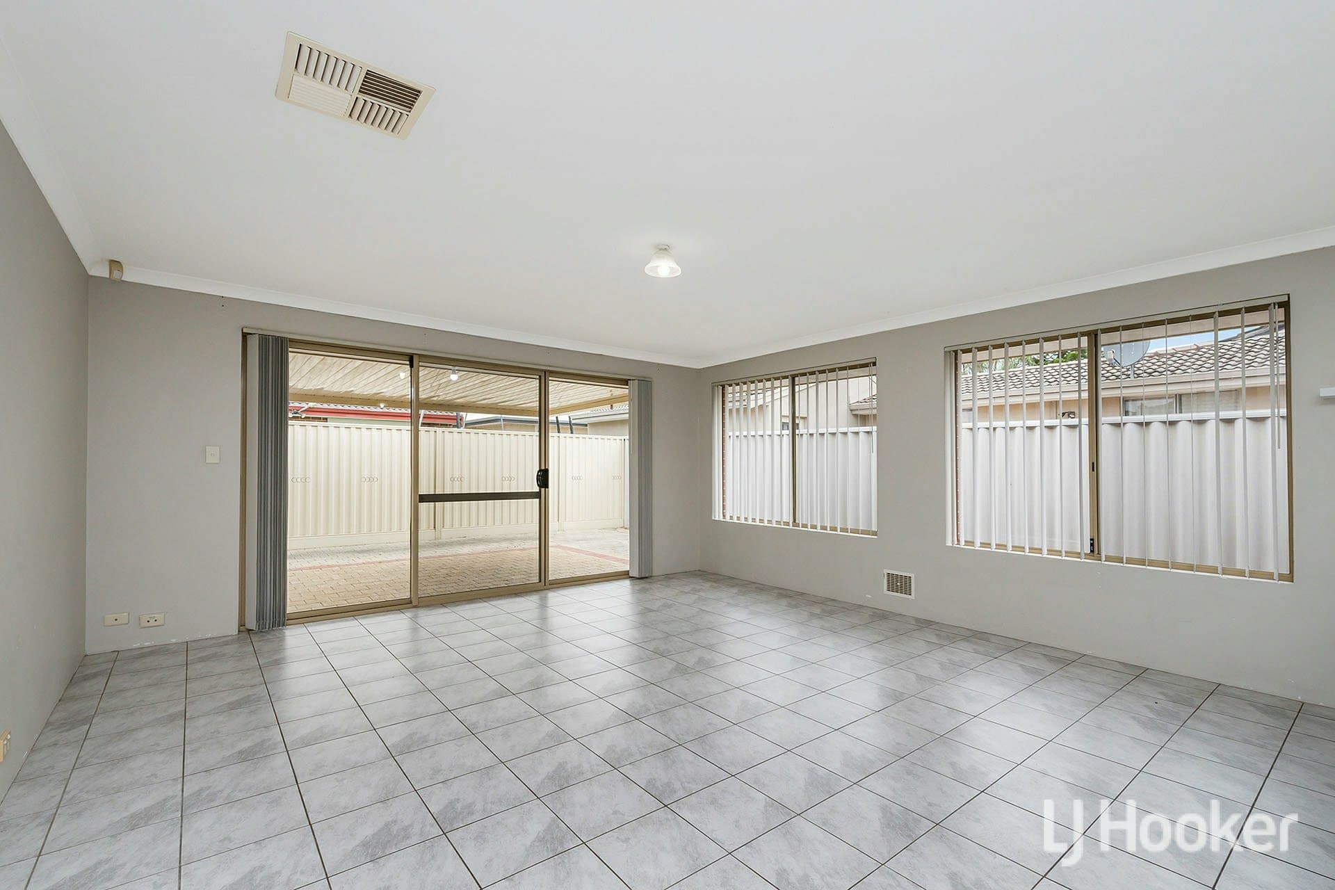 5 Chenies Rest Gosnells WA, Gosnells - Thumbnail 8