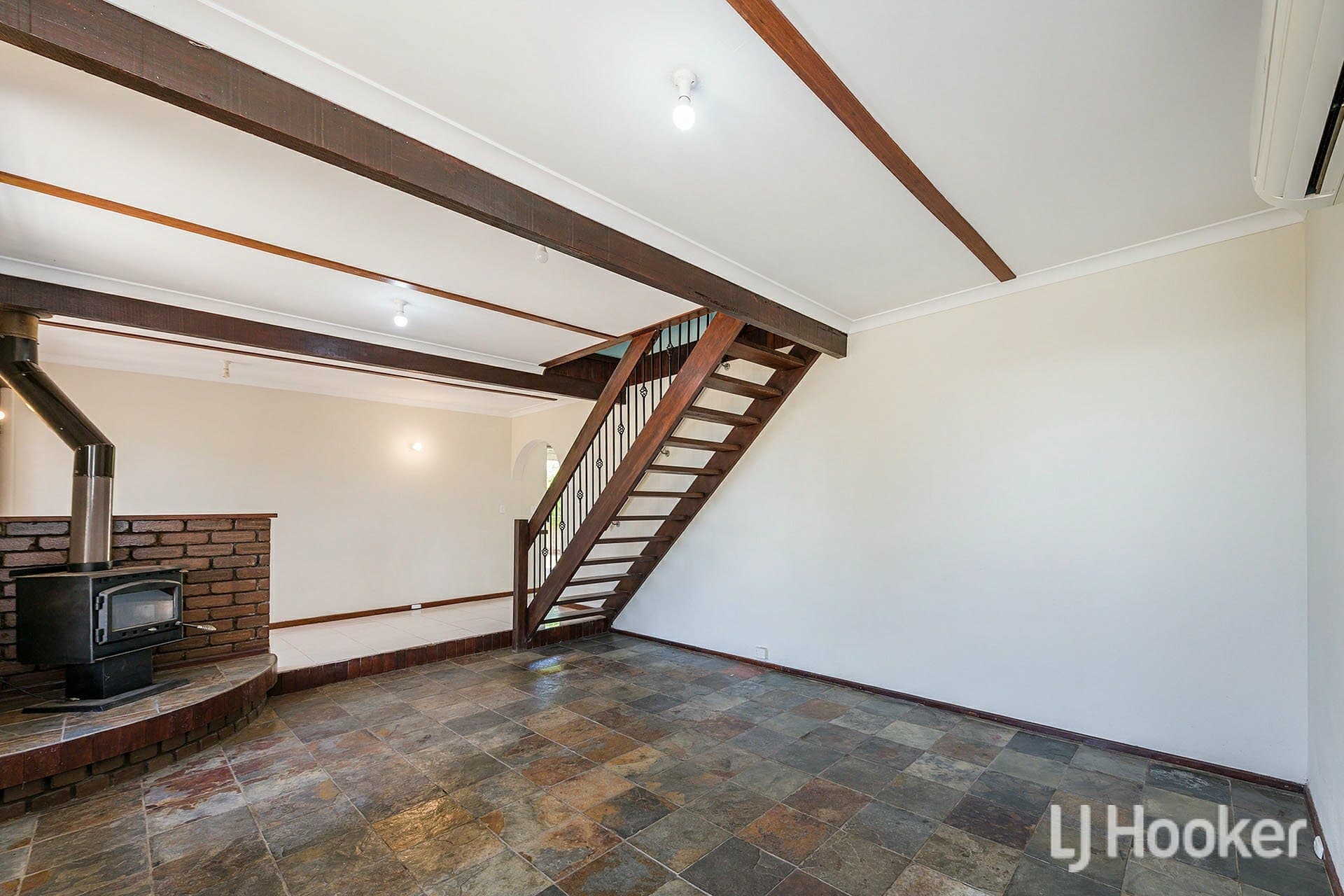 83A Crandon Street Gosnells WA, Gosnells - Thumbnail 4