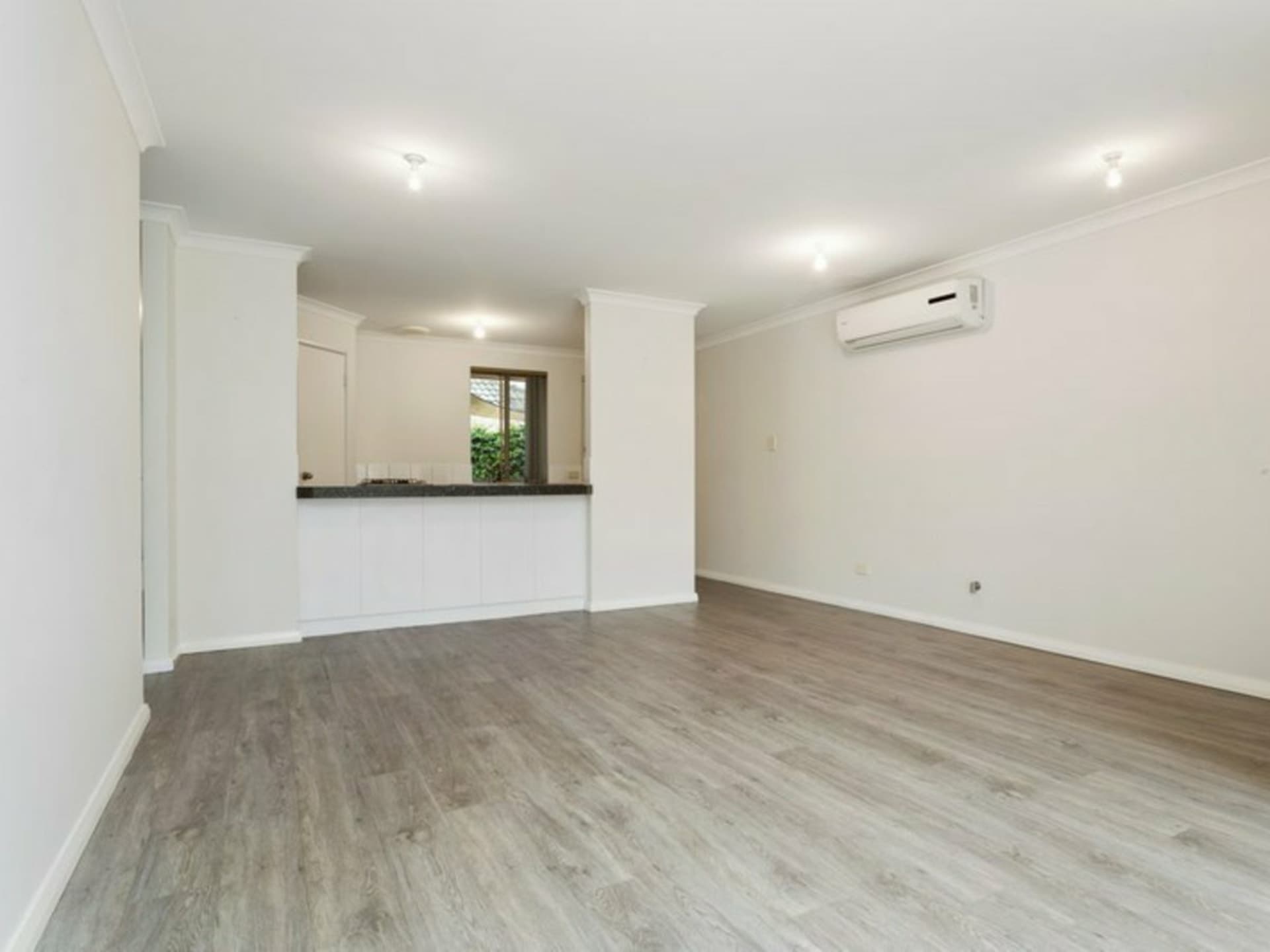 51/33 Seaforth Gardens Gosnells WA, Gosnells - Thumbnail 4