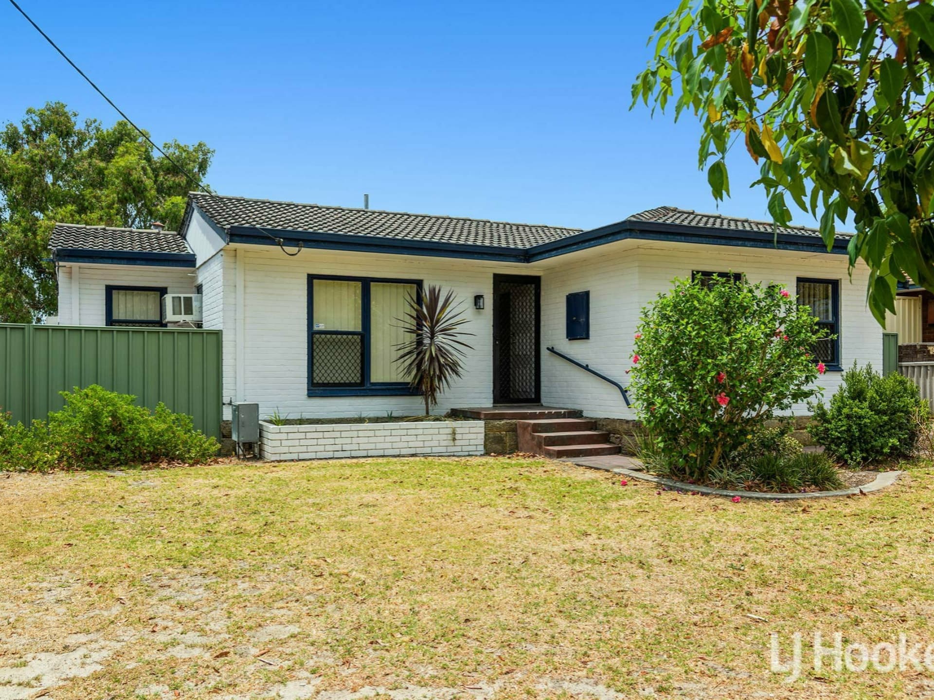 45 Eynesford Street Gosnells WA, Gosnells - Image 1
