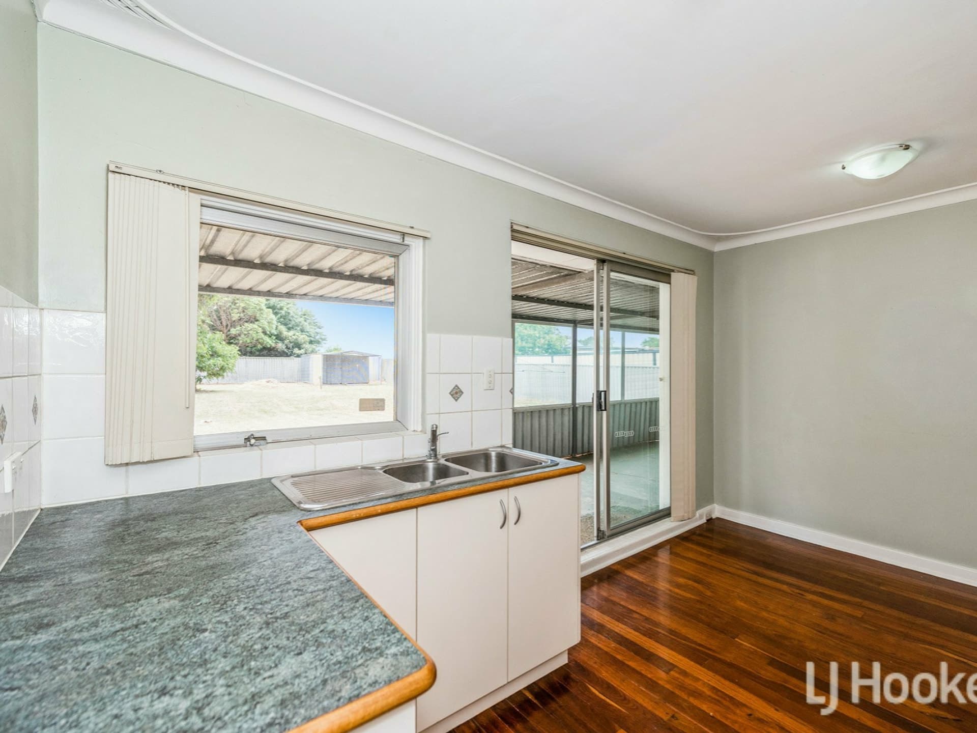 45 Eynesford Street Gosnells WA, Gosnells - Thumbnail 3