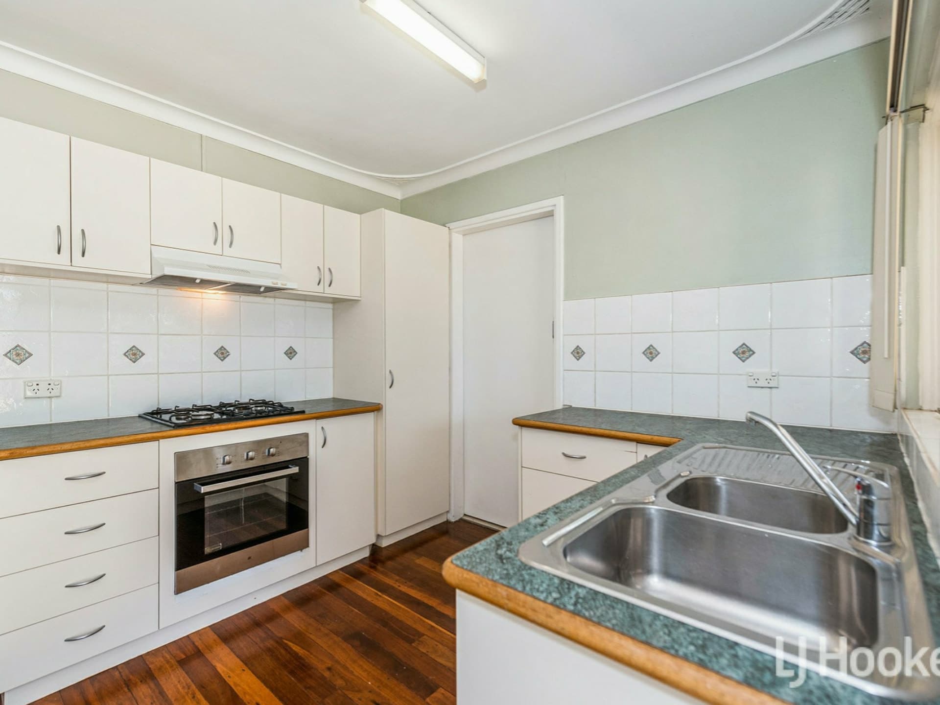 45 Eynesford Street Gosnells WA, Gosnells - Thumbnail 4