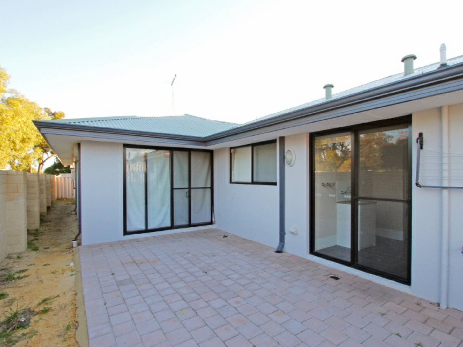 102B Walter Street Gosnells WA, Gosnells - Thumbnail 2