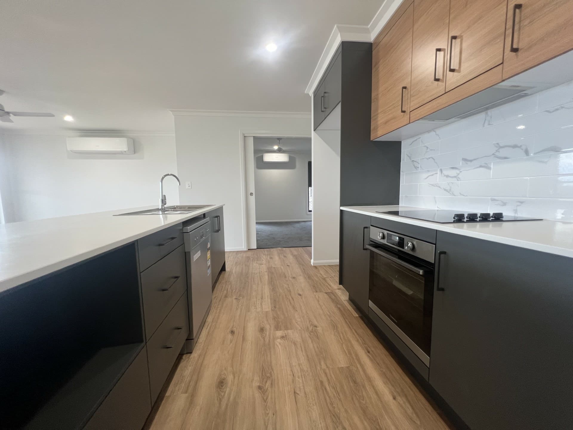 13 Burke And Wills Drive Gracemere QLD, Gracemere - Thumbnail 4