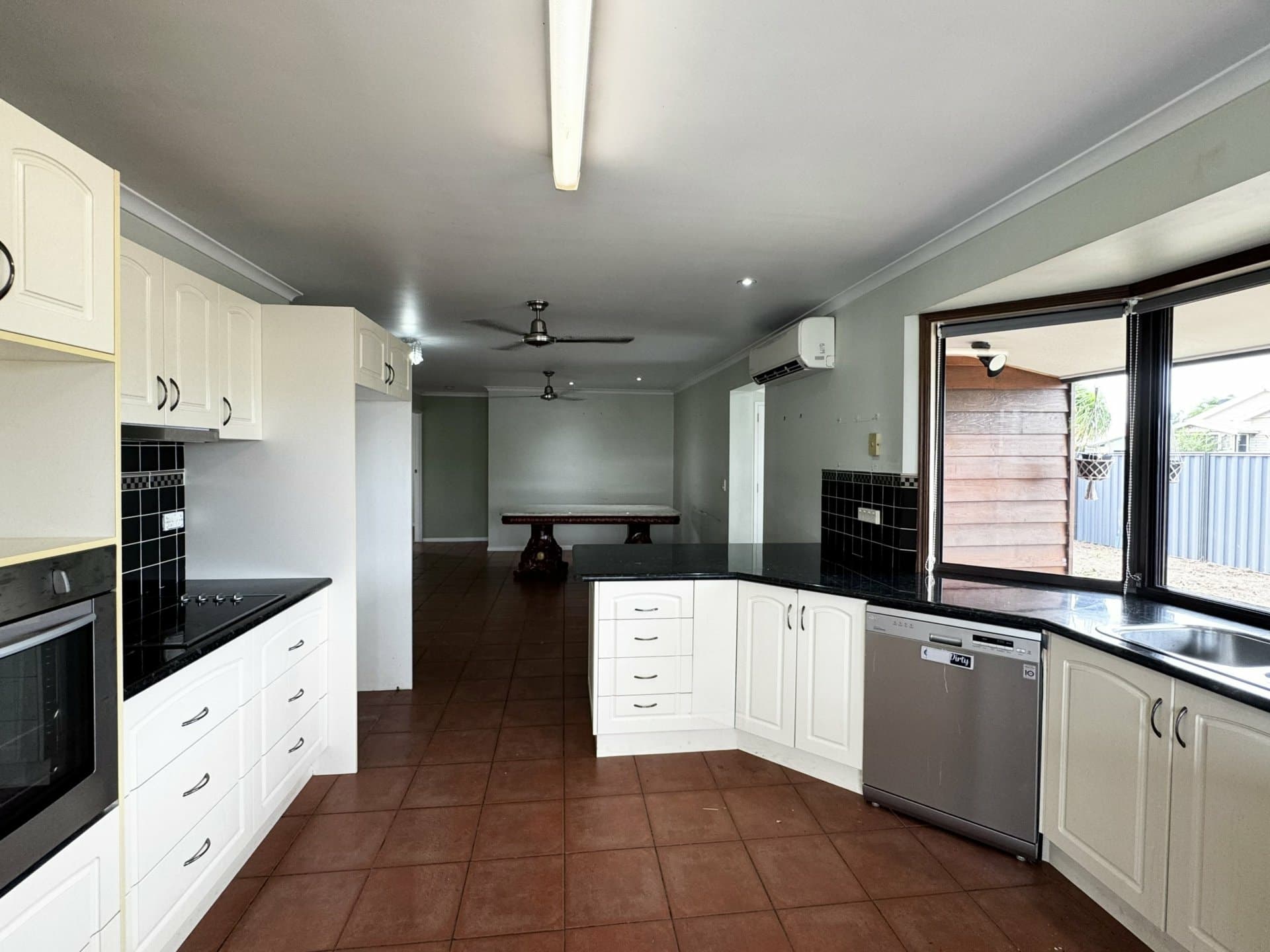 127 Steindl Street Granville QLD, Granville - Thumbnail 2