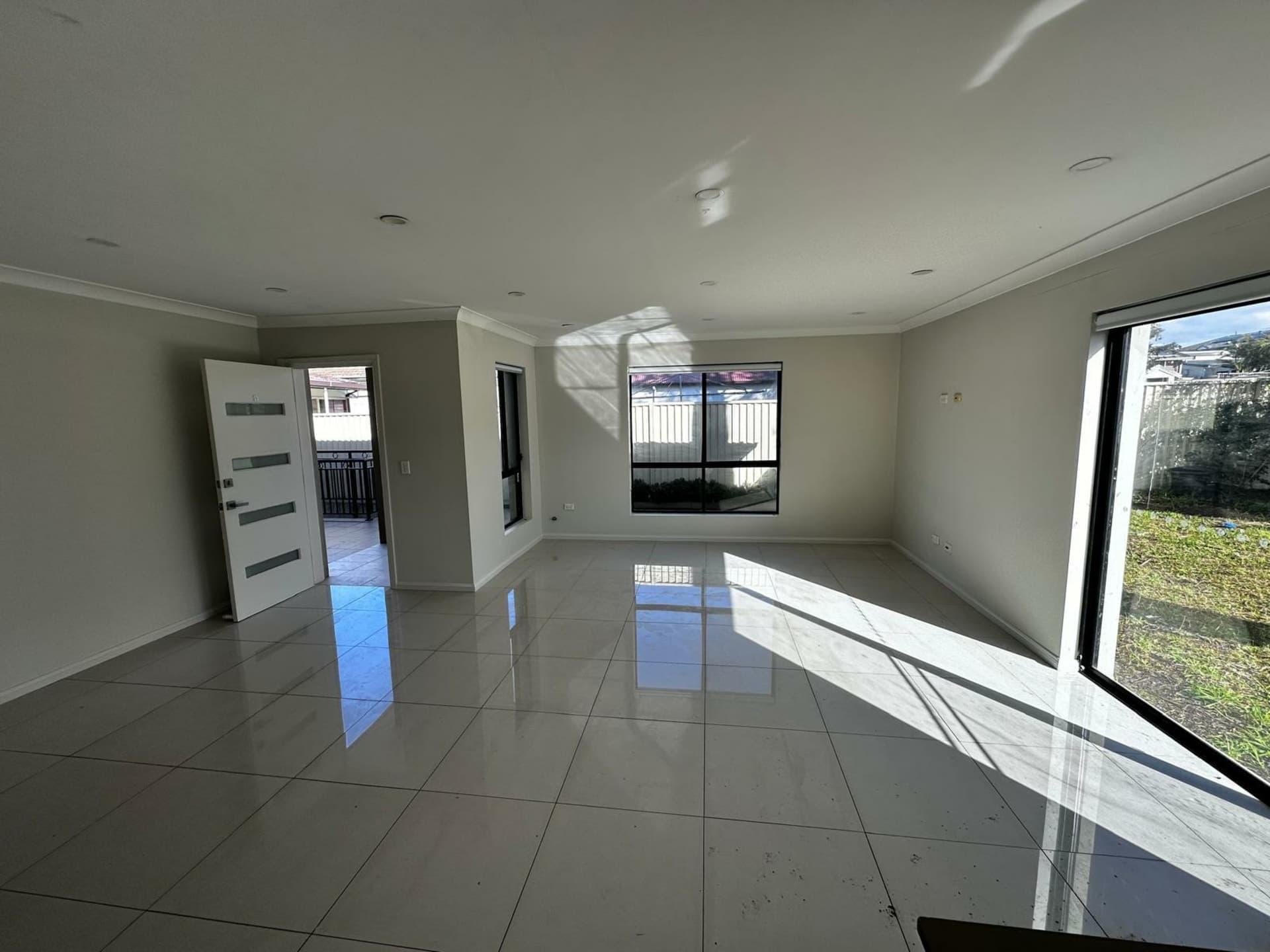 5/8 Erie Street Granville NSW, Granville - Thumbnail 2