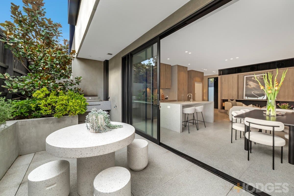 2 / 10 Asling Street, Brighton, VIC, 3186, Brighton - Thumbnail 4