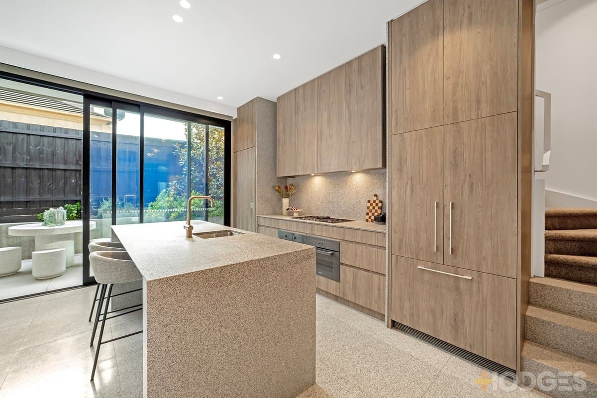2 / 10 Asling Street, Brighton, VIC, 3186, Brighton - Thumbnail 7
