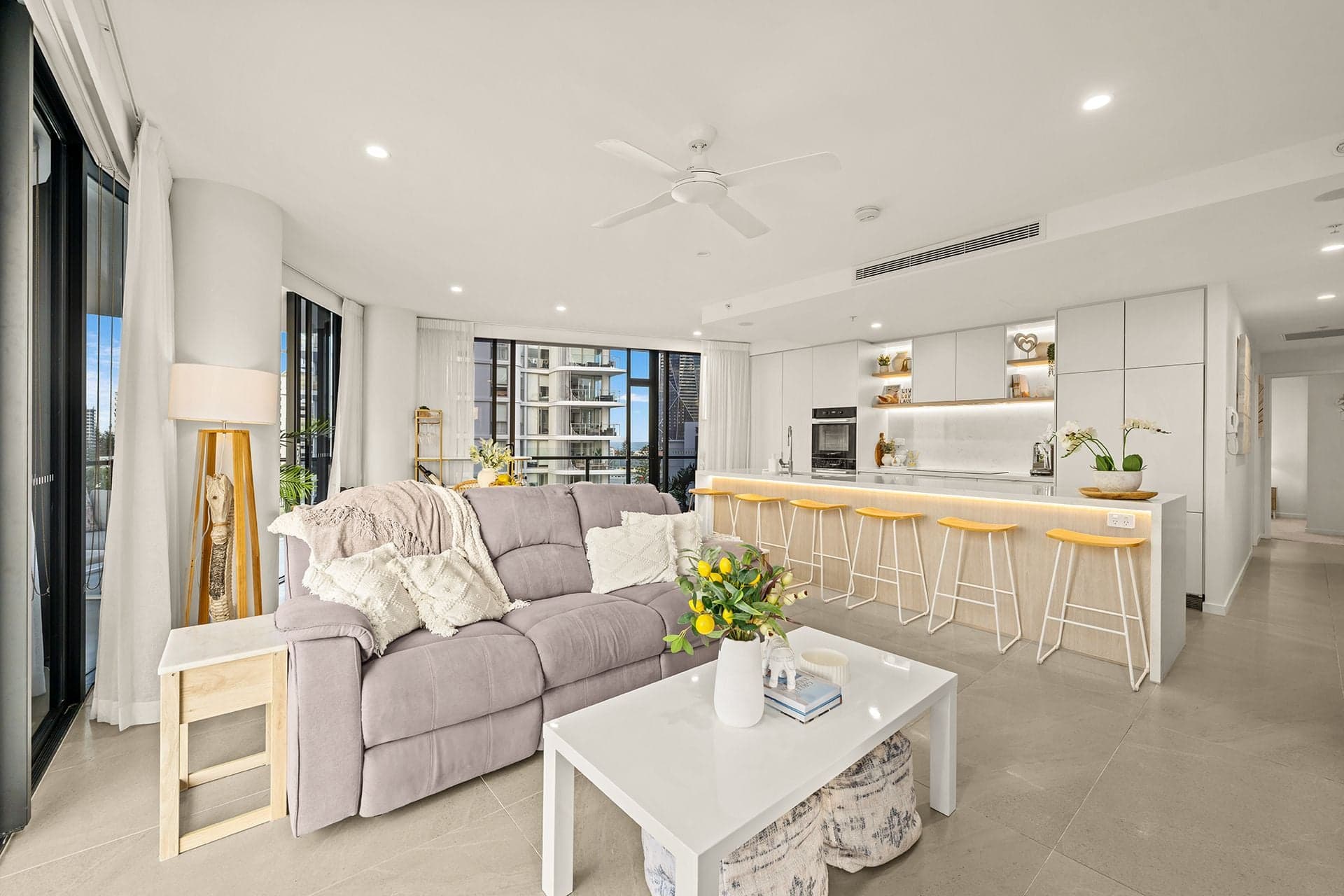 906/15-17 Cannes Avenue, Inspection By Appointment! - Thumbnail 7