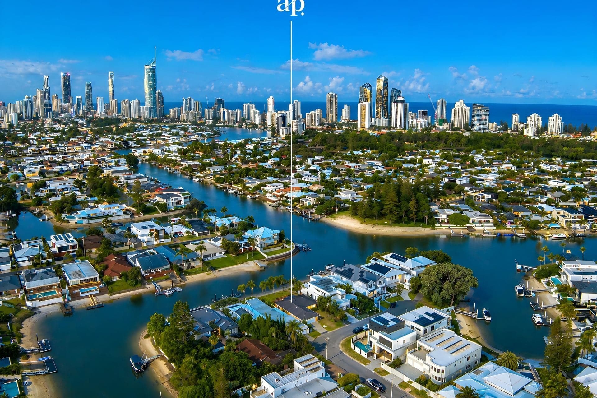 47 Beverley Crescent, Broadbeach Waters - Thumbnail 2