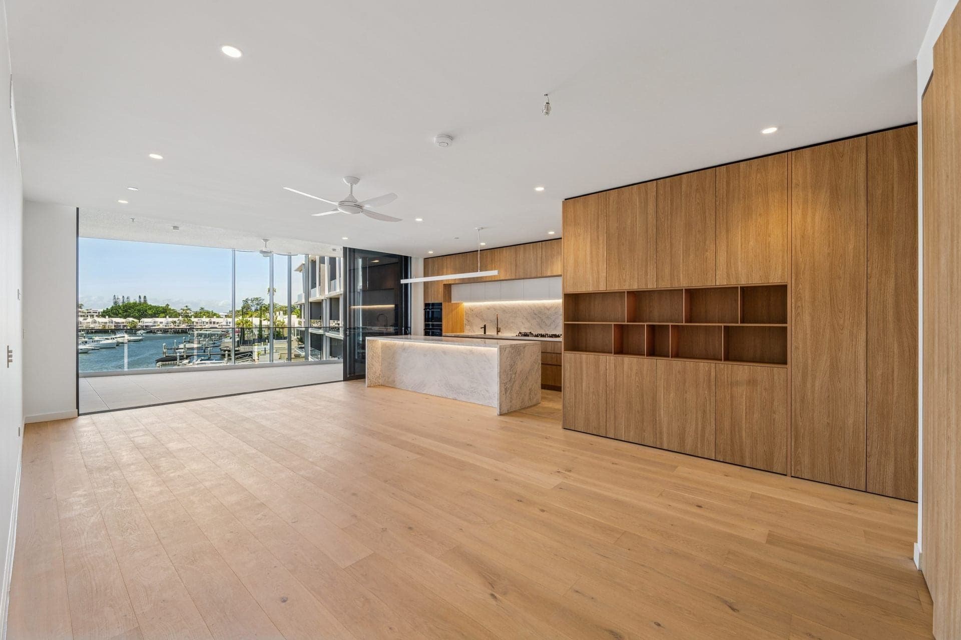 34/1 Grand Jabiru Way, Sanctuary Cove - Thumbnail 4