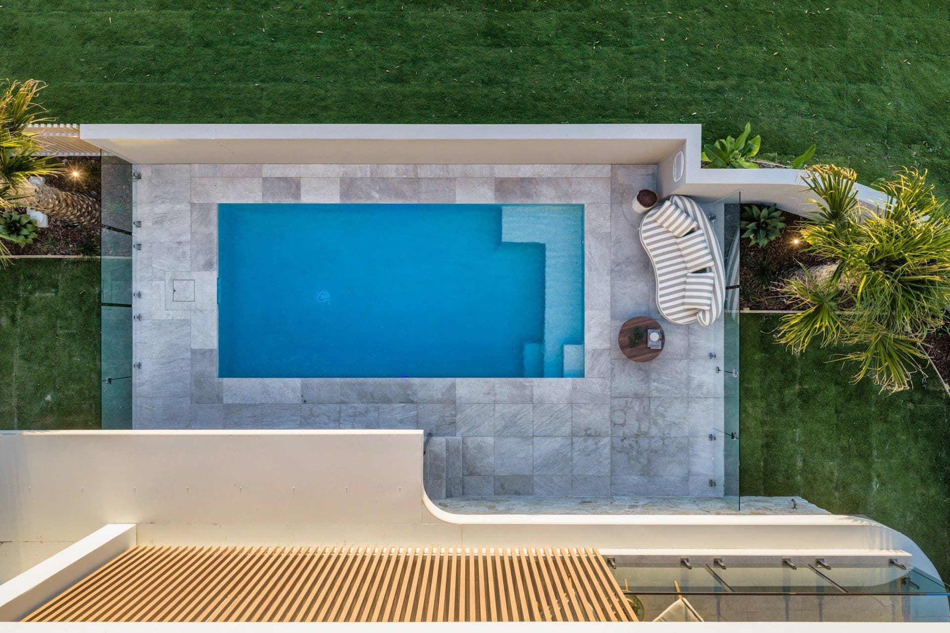 $2,790,000, Palm Beach - Image 1