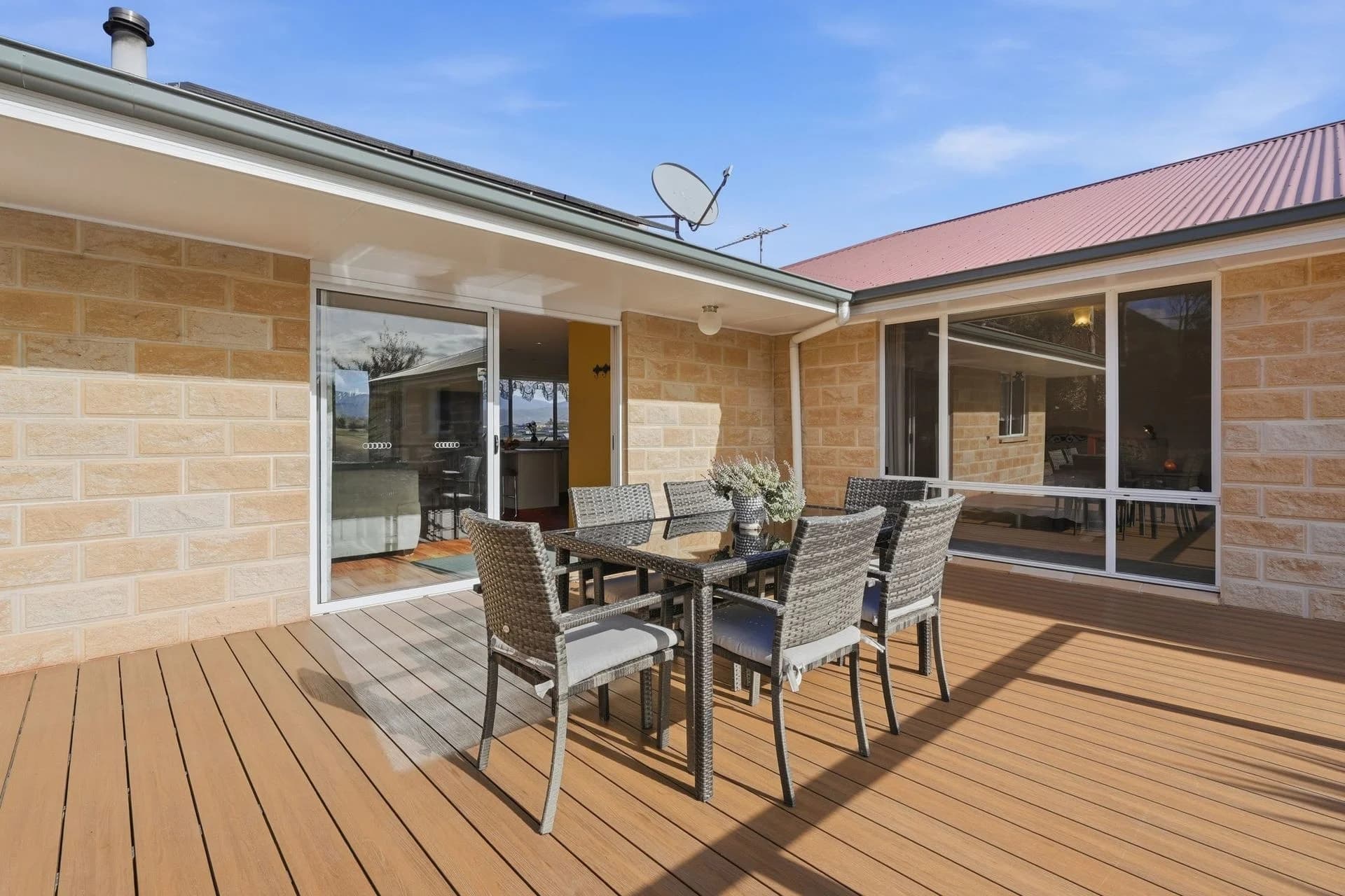 26 Harvest Lane, Old Beach - Thumbnail 5