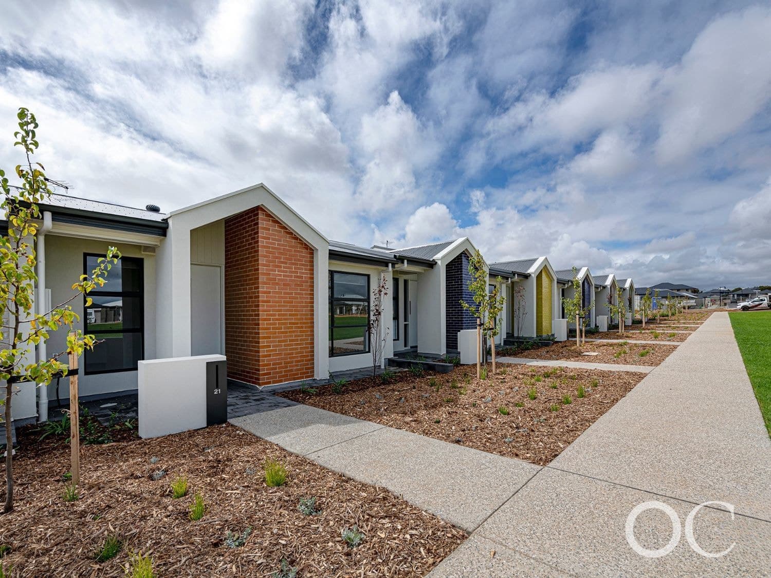 21 Sauble Lane, Seaford Heights - Thumbnail 2