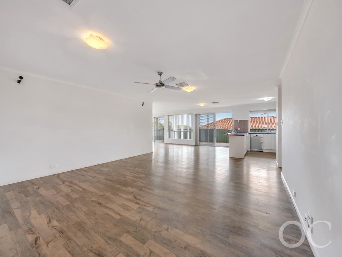 46 Oakvale Way, Hallett Cove - Thumbnail 3