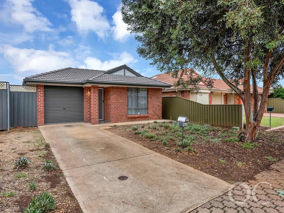 4B Pine View Drive, Paralowie - Image 1