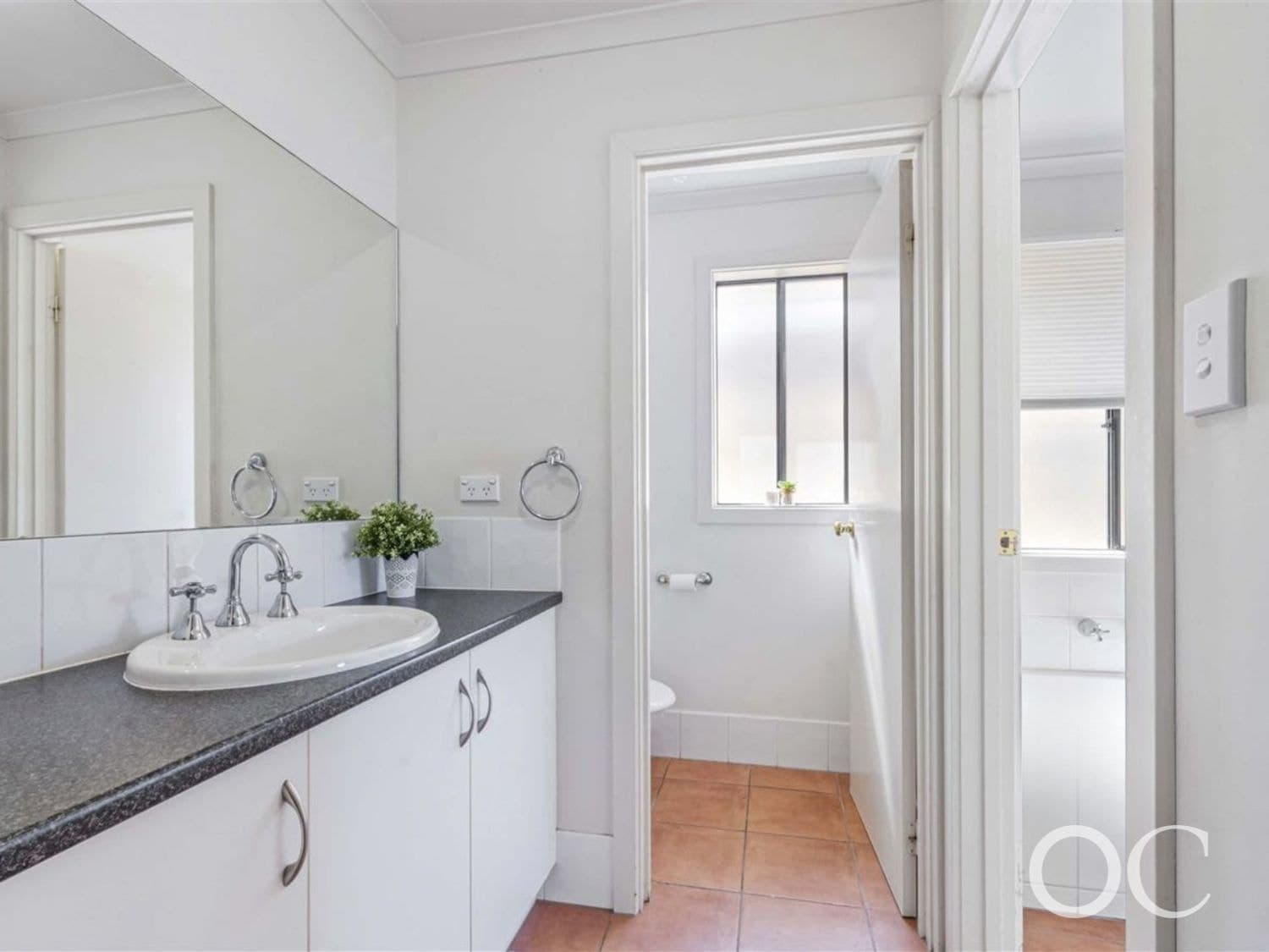 9a Spinnaker Court, Aldinga Beach - Thumbnail 2