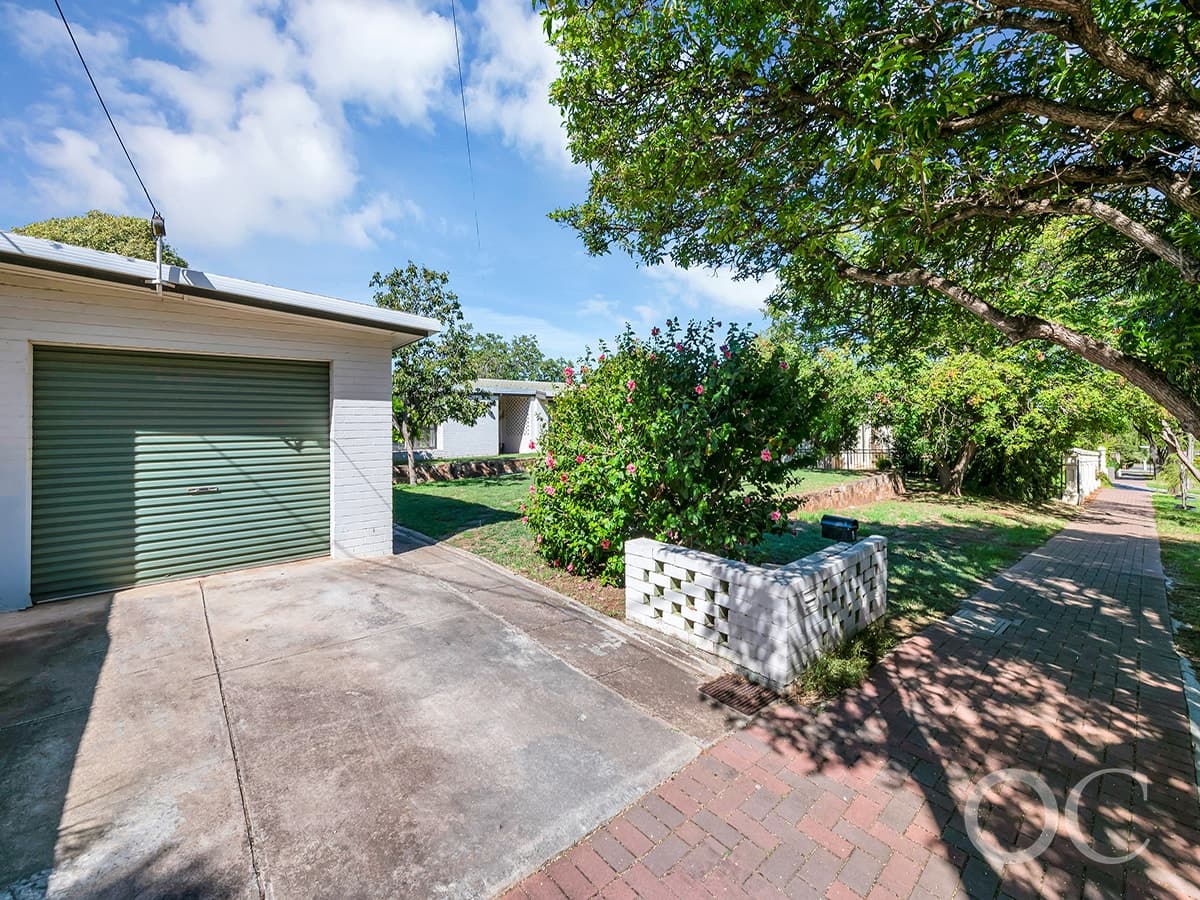 6 West Terrace, Beaumont - Image 1