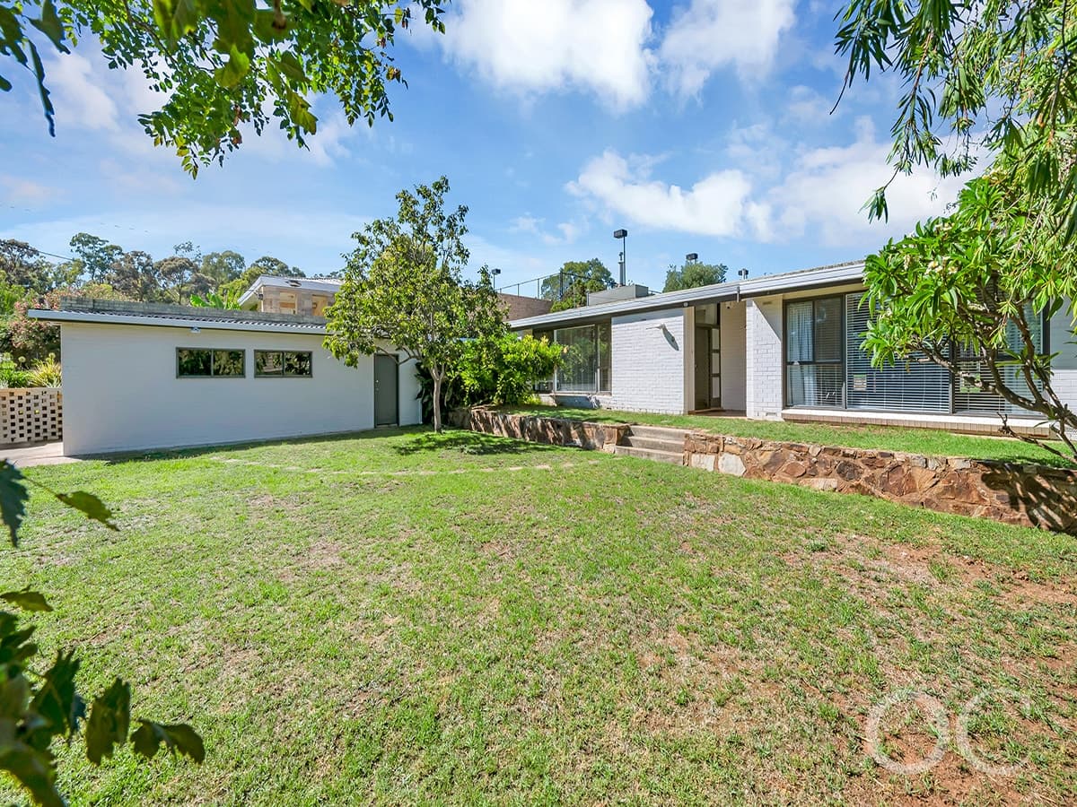 6 West Terrace, Beaumont - Thumbnail 2