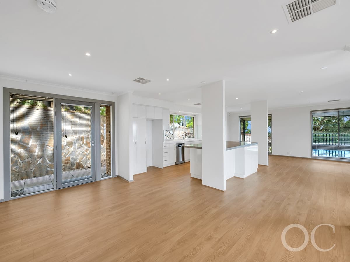 9 Seaview Road, Mount Osmond - Thumbnail 5