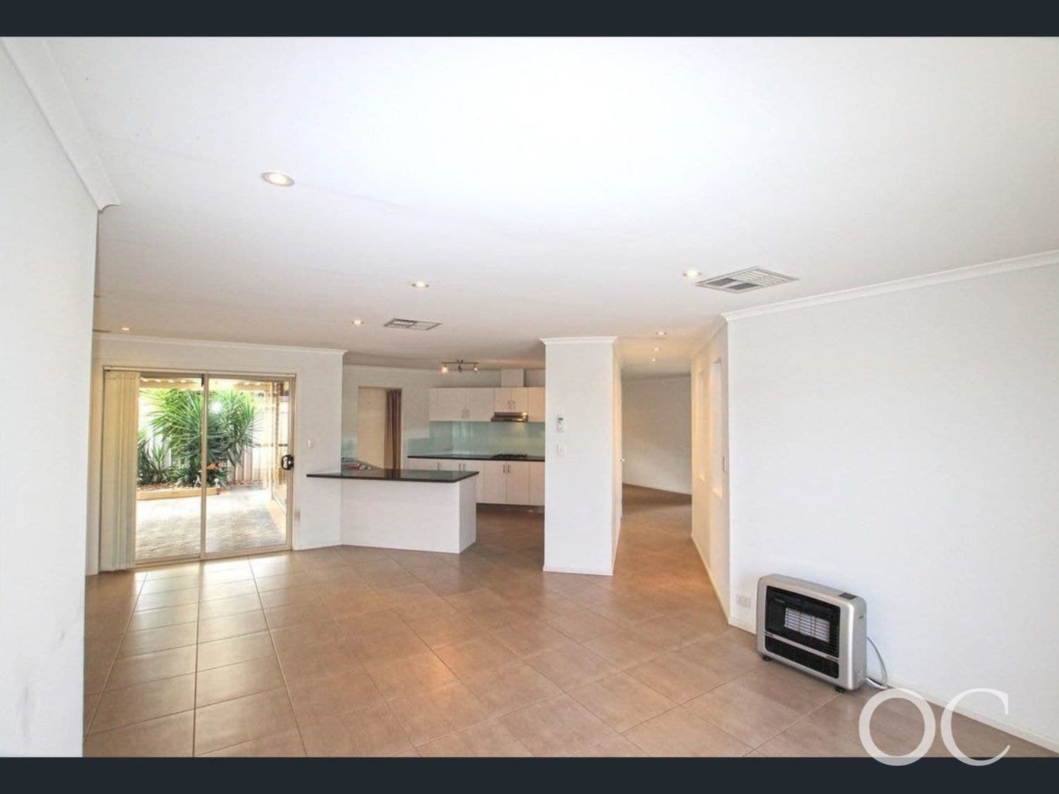 71 Pridham Boulevard, Aldinga Beach - Thumbnail 6
