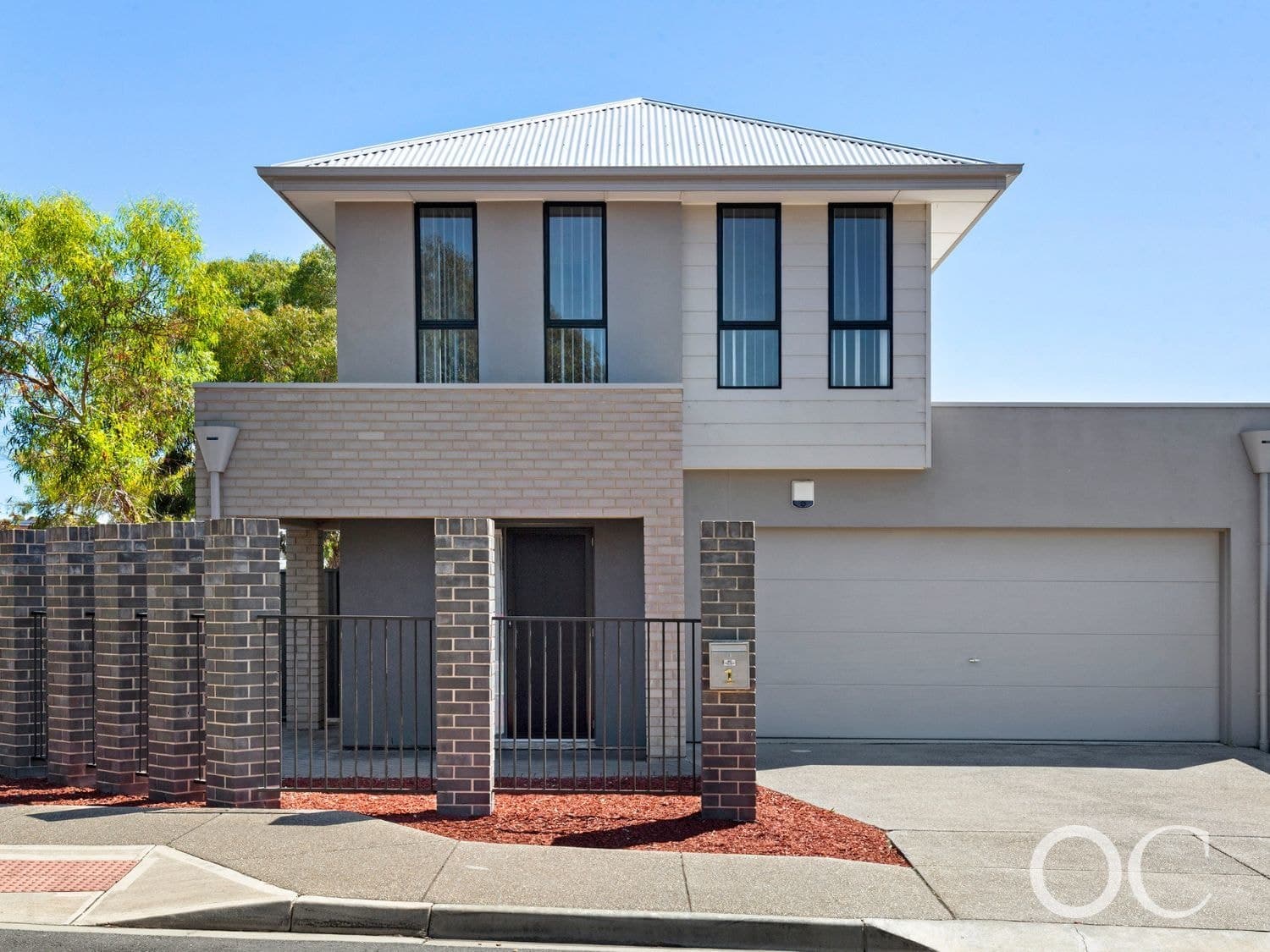 1 The Glenn, Morphett Vale - Image 1