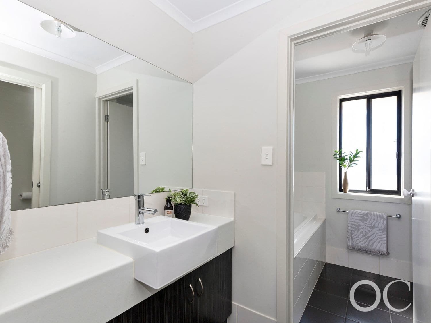 1 The Glenn, Morphett Vale - Thumbnail 5