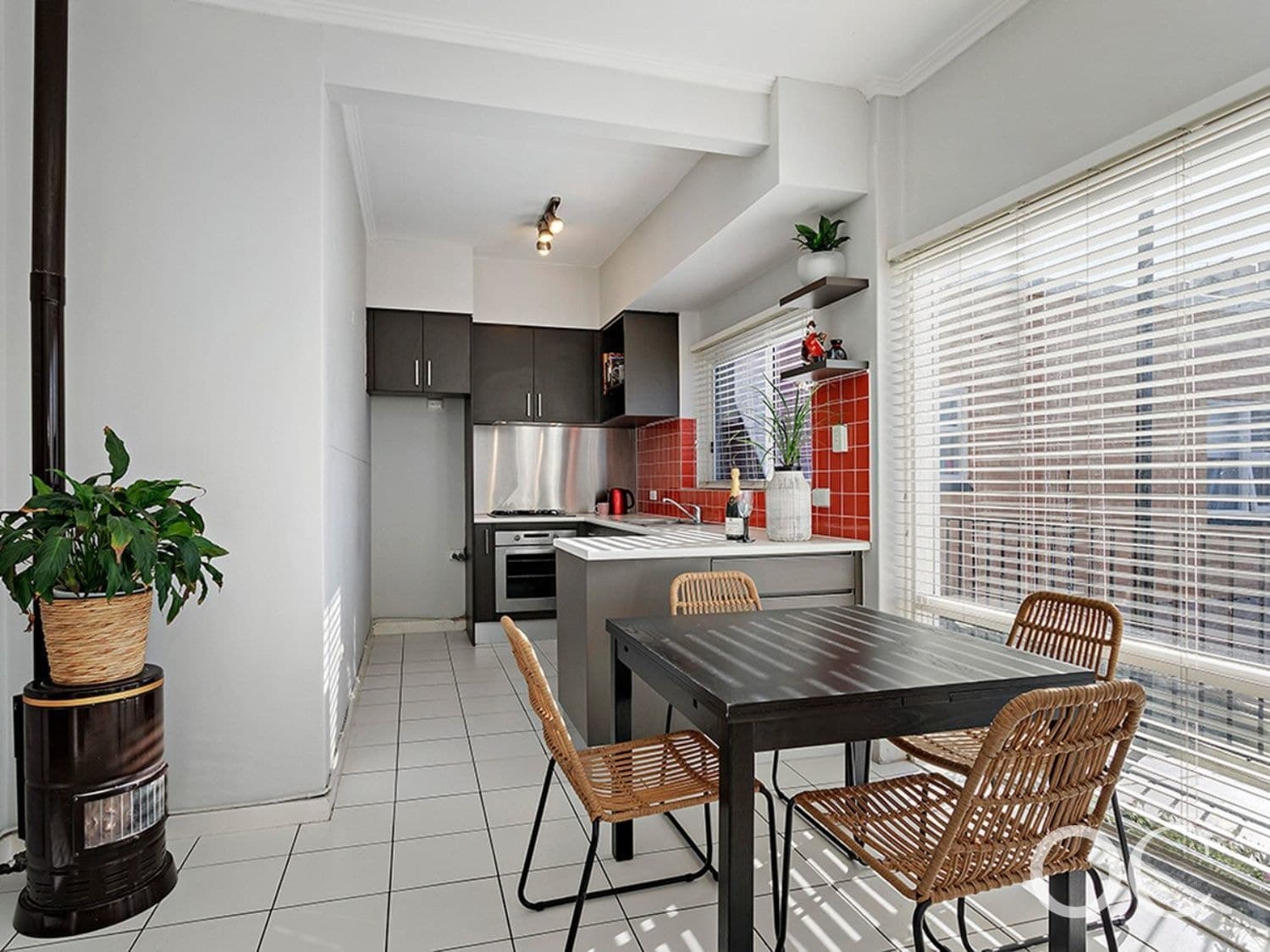 6/15 Seaview Road, West Beach - Thumbnail 8
